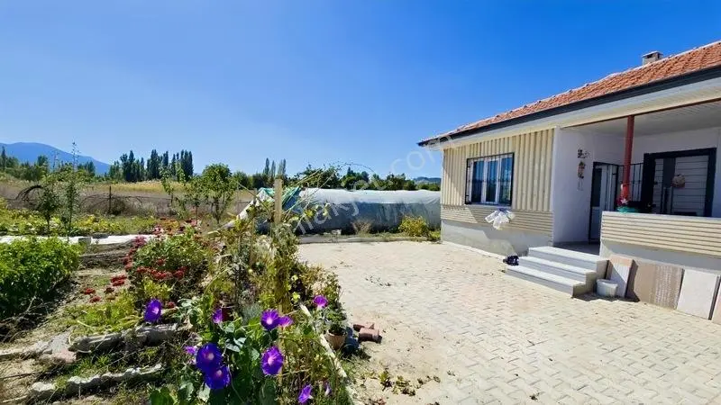 Gölhisar Gmyo Arkasında 1160 M² Tarla İçinde 1+1full Hazır Bahçe — fotoğraf 14