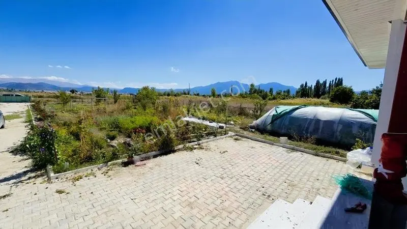 Gölhisar Gmyo Arkasında 1160 M² Tarla İçinde 1+1full Hazır Bahçe — fotoğraf 22