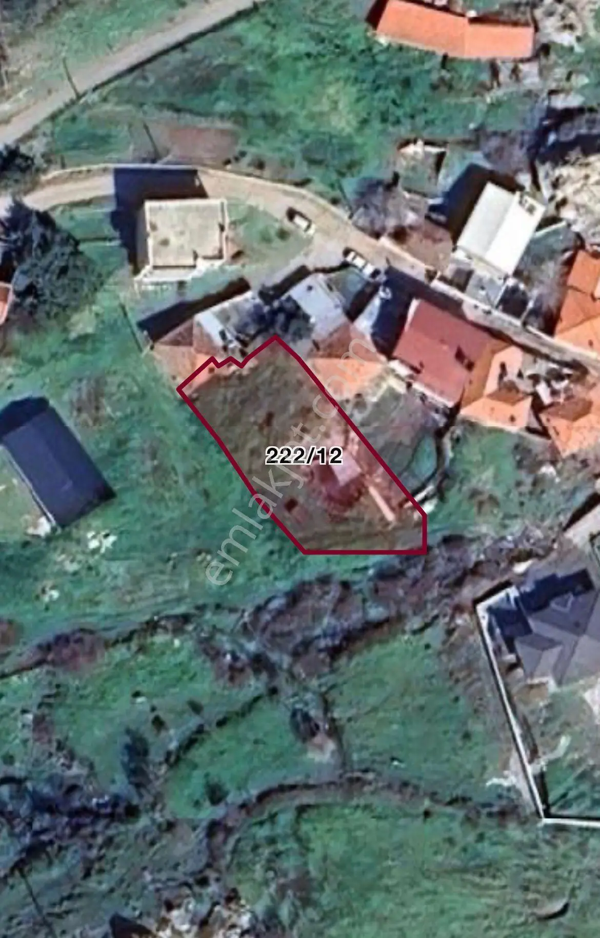 Burhaniye Dutluca'da Satılık 611m² İmarlı Arsa - Krediye Uygun