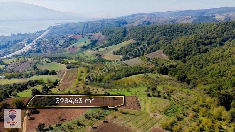 Serdivan Aşağıdereköyde Göl Manzaralı 3.984 M² Yatırımlık Tarla — fotoğraf 9