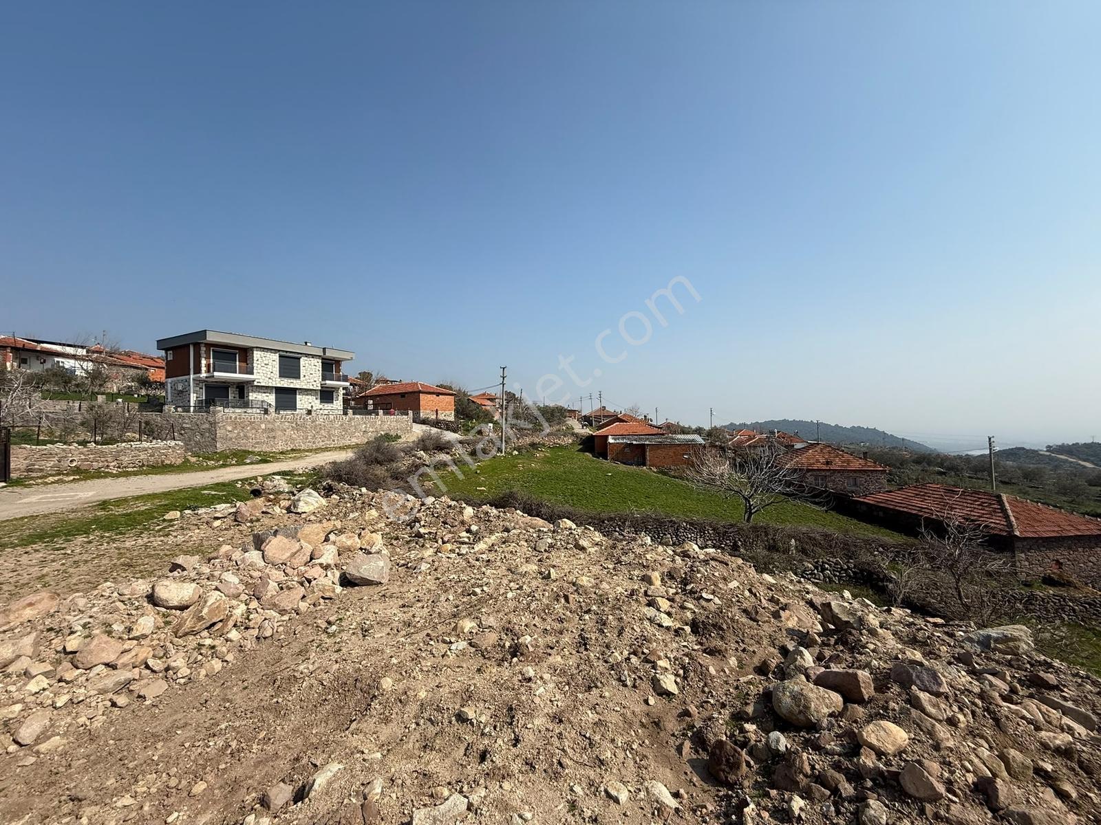 Uzun Emlak'tan Yunusemre Çamlıca'da Satılık Arsa — fotoğraf 2