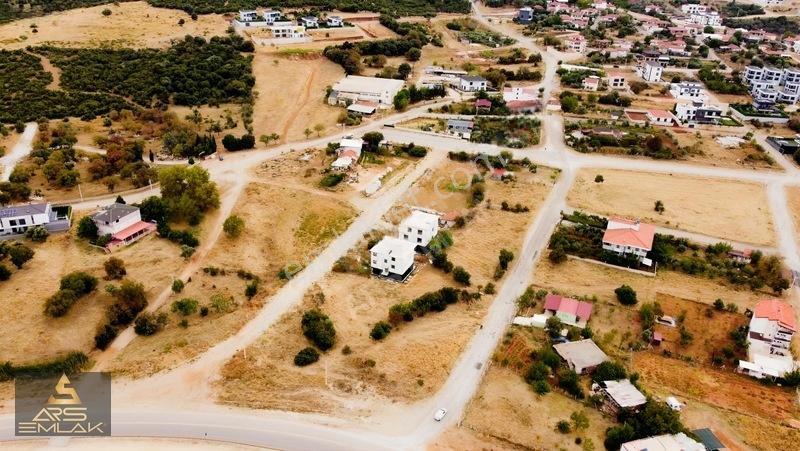 Ars'den Saruhan'da Kupon Arsa 1.150 M2 Takasa Açık B+2 İmarlı — fotoğraf 13