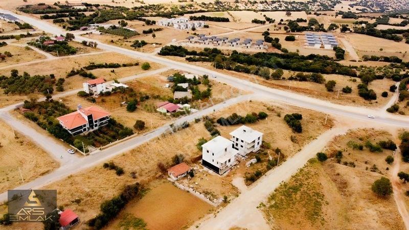 Ars'den Saruhan'da Kupon Arsa 1.150 M2 Takasa Açık B+2 İmarlı — fotoğraf 16