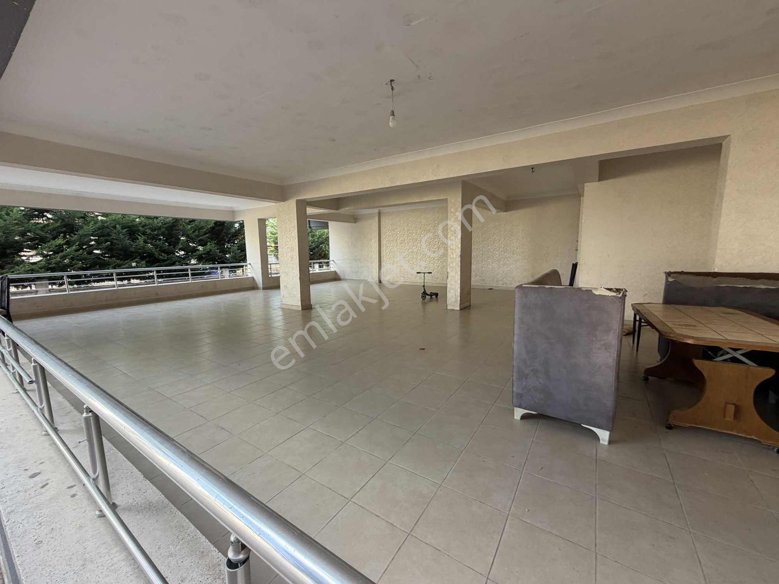 A L C Den Yeşilovada Full Yapılı 3+1 125 M2 Satılık Daire — fotoğraf 8