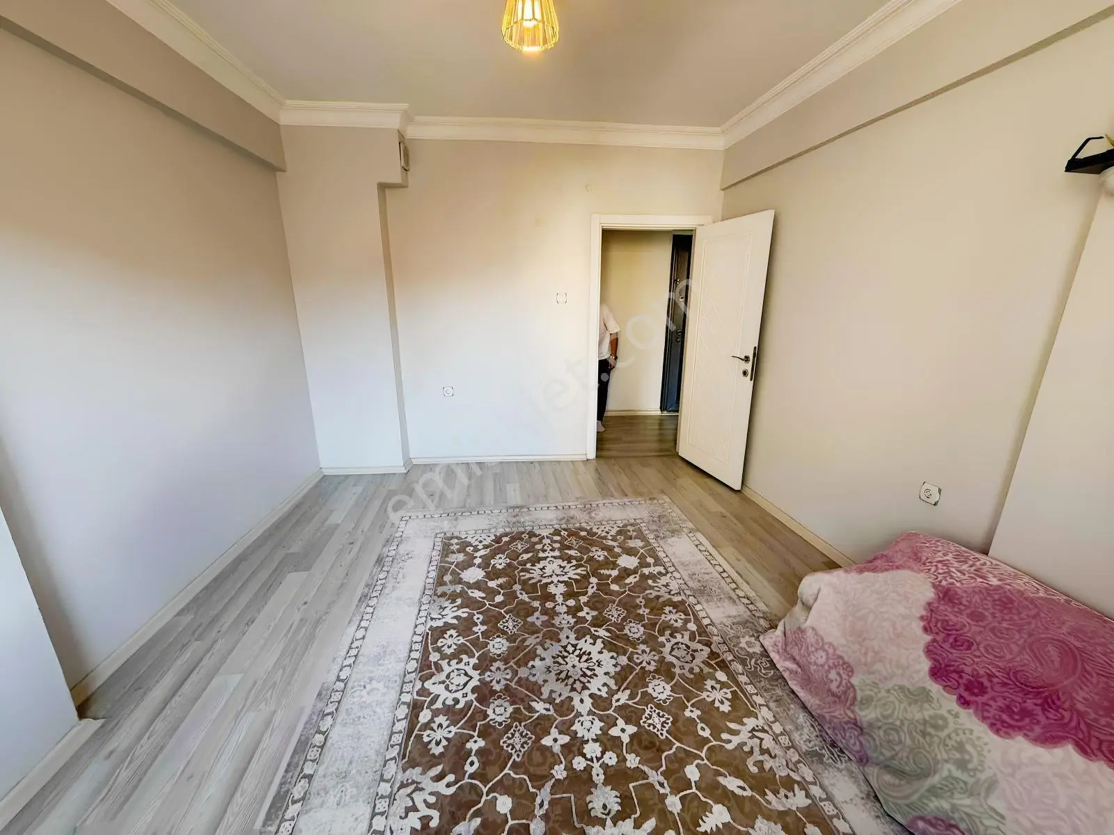 Işık'dan Köşe Başı, Masrafsız,aydınlık Ve Geniş 3+1 Daire — fotoğraf 16