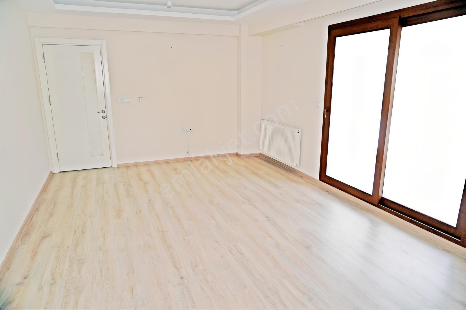 Esentepede Satılık 3+1 Fiyat Düştü Ebebeyin Banyolu+ Dogalgazlı — fotoğraf 6