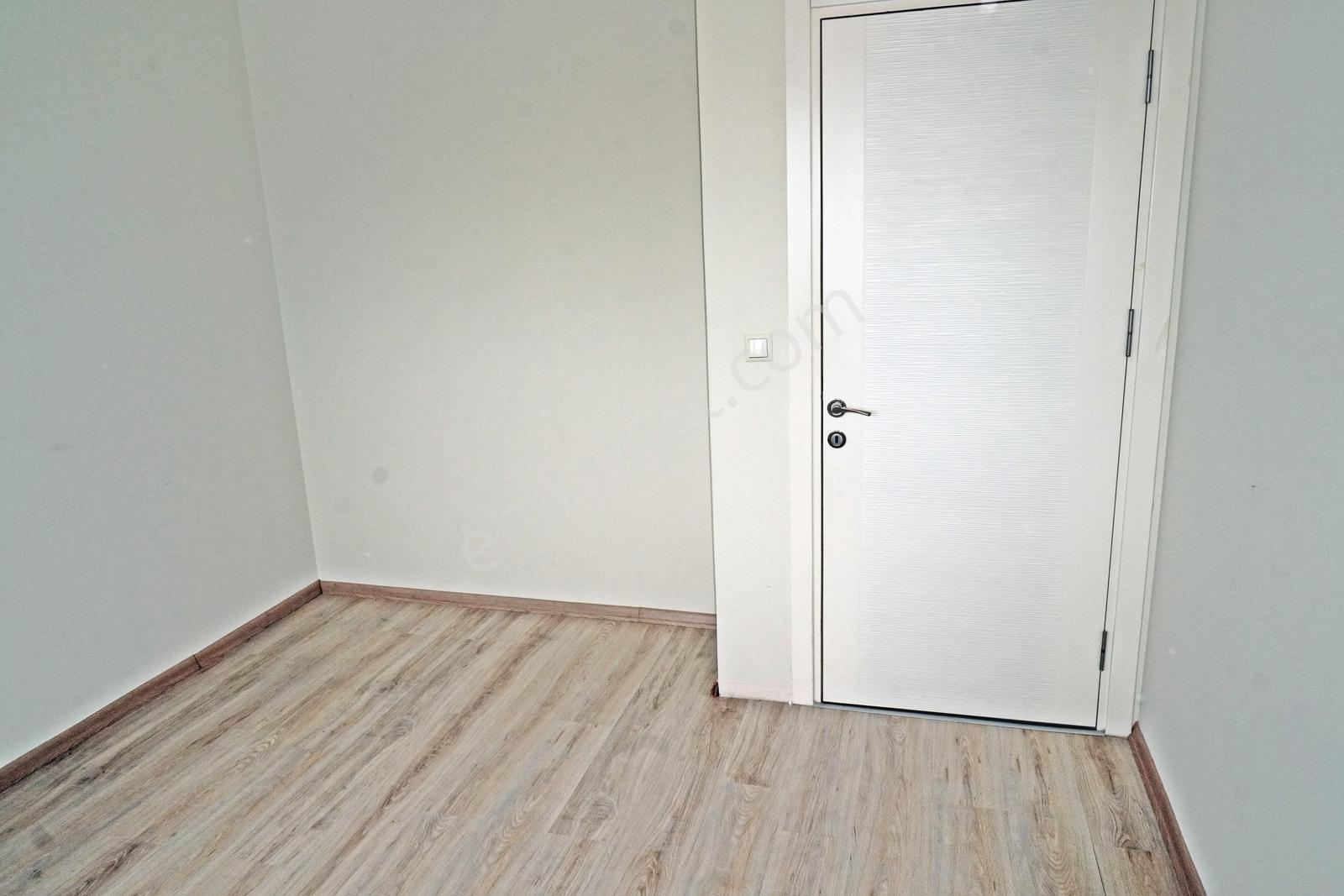 Esentepede Satılık 3+1 Fiyat Düştü Ebebeyin Banyolu+ Dogalgazlı — fotoğraf 8