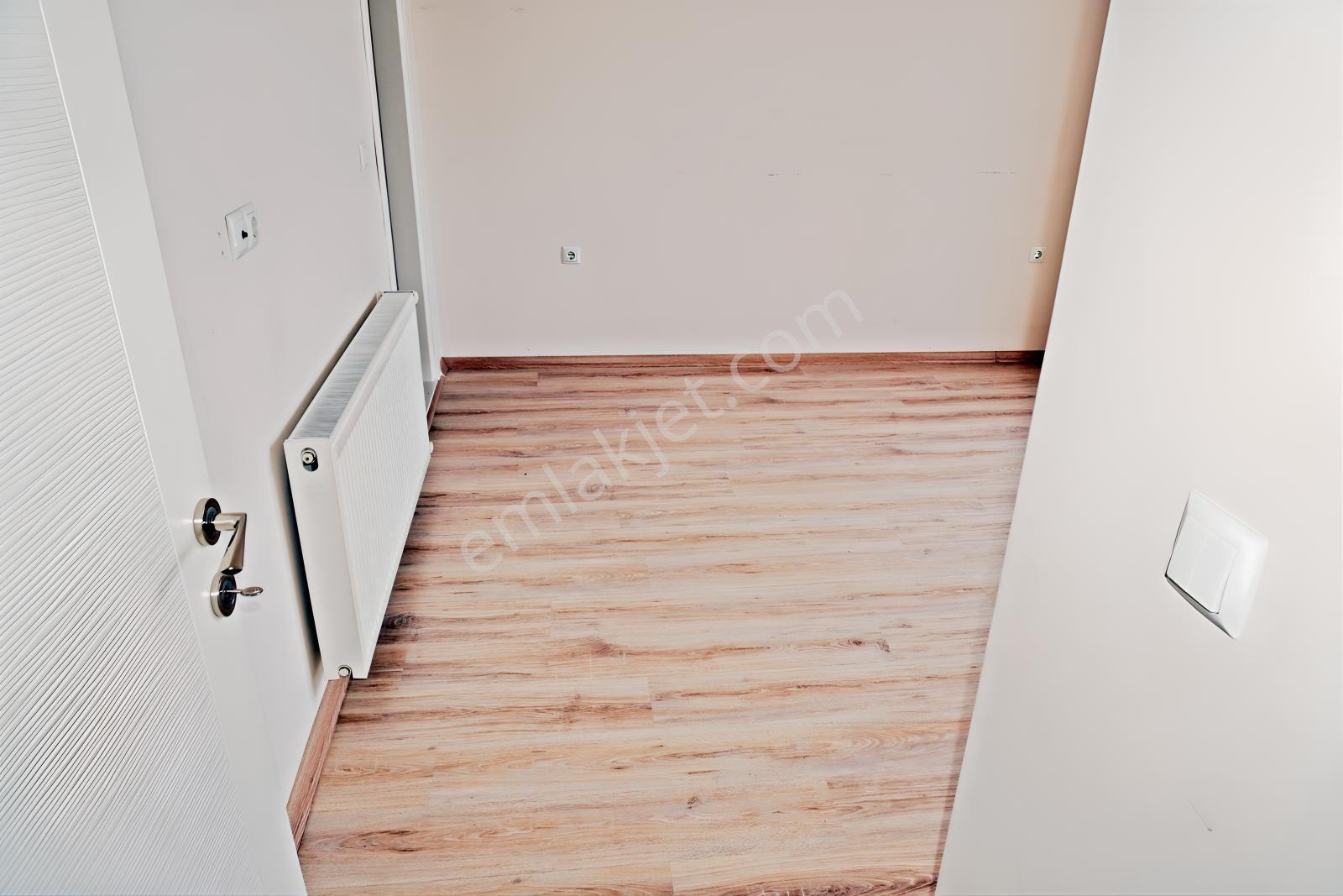 Esentepede Satılık 3+1 Fiyat Düştü Ebebeyin Banyolu+ Dogalgazlı — fotoğraf 11