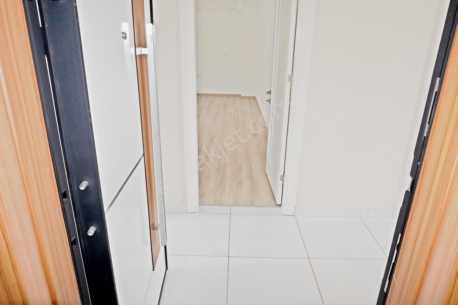 Esentepede Satılık 3+1 Fiyat Düştü Ebebeyin Banyolu+ Dogalgazlı — fotoğraf 24