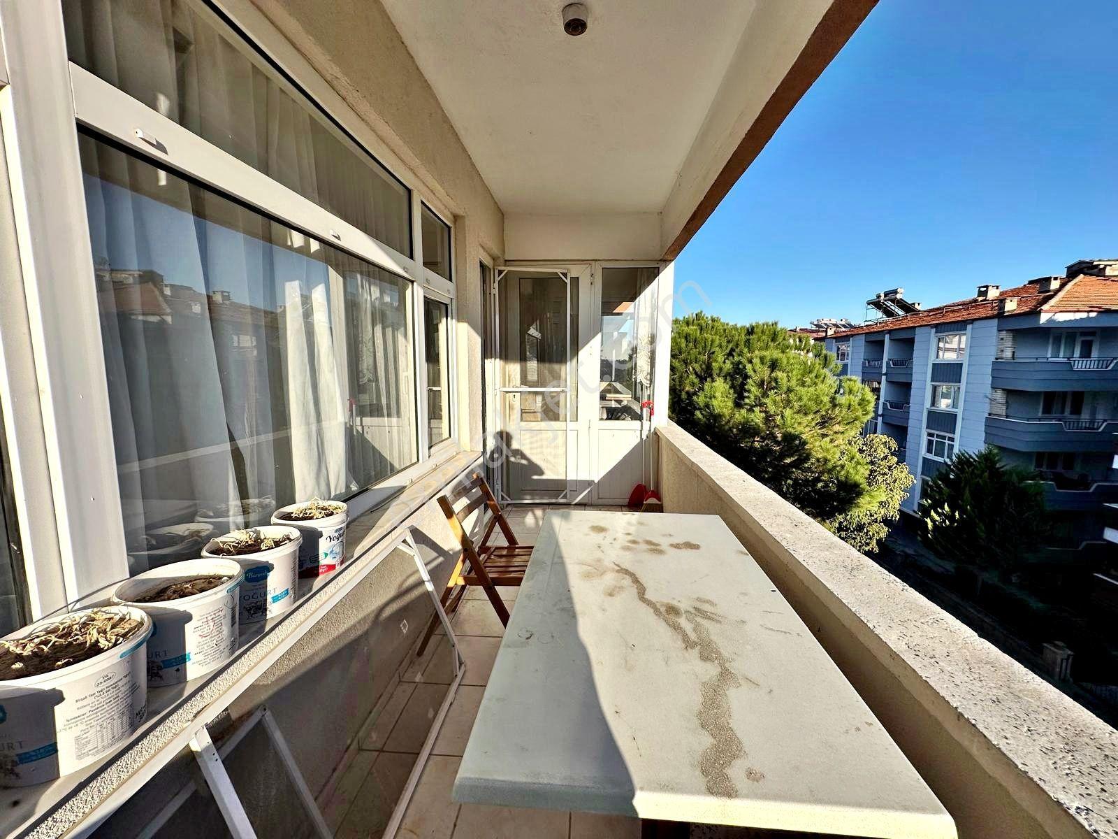 ⫸best Emlaktan⫷akçay'da Ön Cephe Ayrı Mutfak Çift Balkonlu Geniş 2+1 Masrafsız Daire — fotoğraf 29