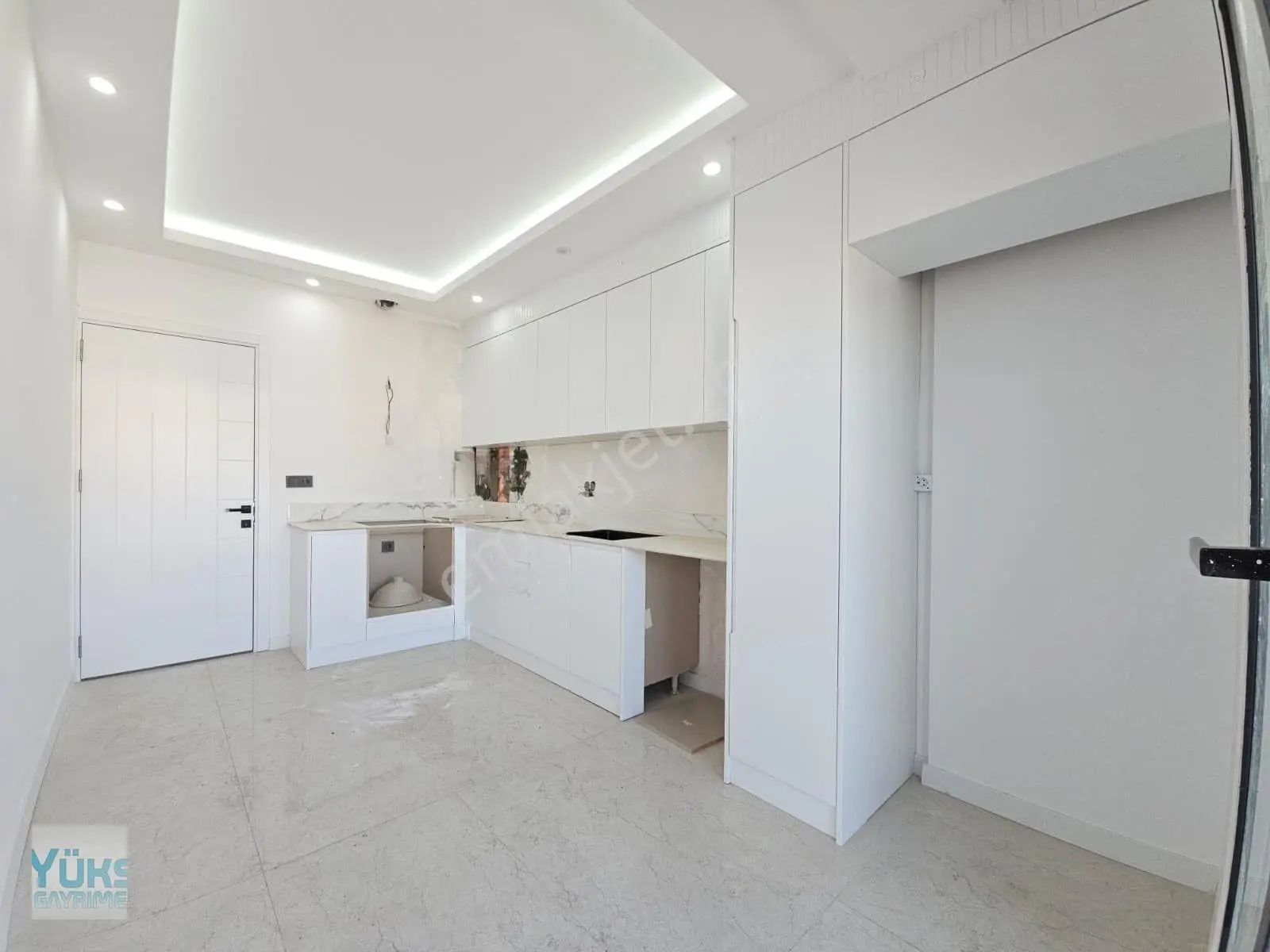 Denizli Yenişafak Mahallesinde Havuzlu Site İçinde 2+1 120 M2 Panjurlu Lüks Satılık Arakat Daireler — fotoğraf 4