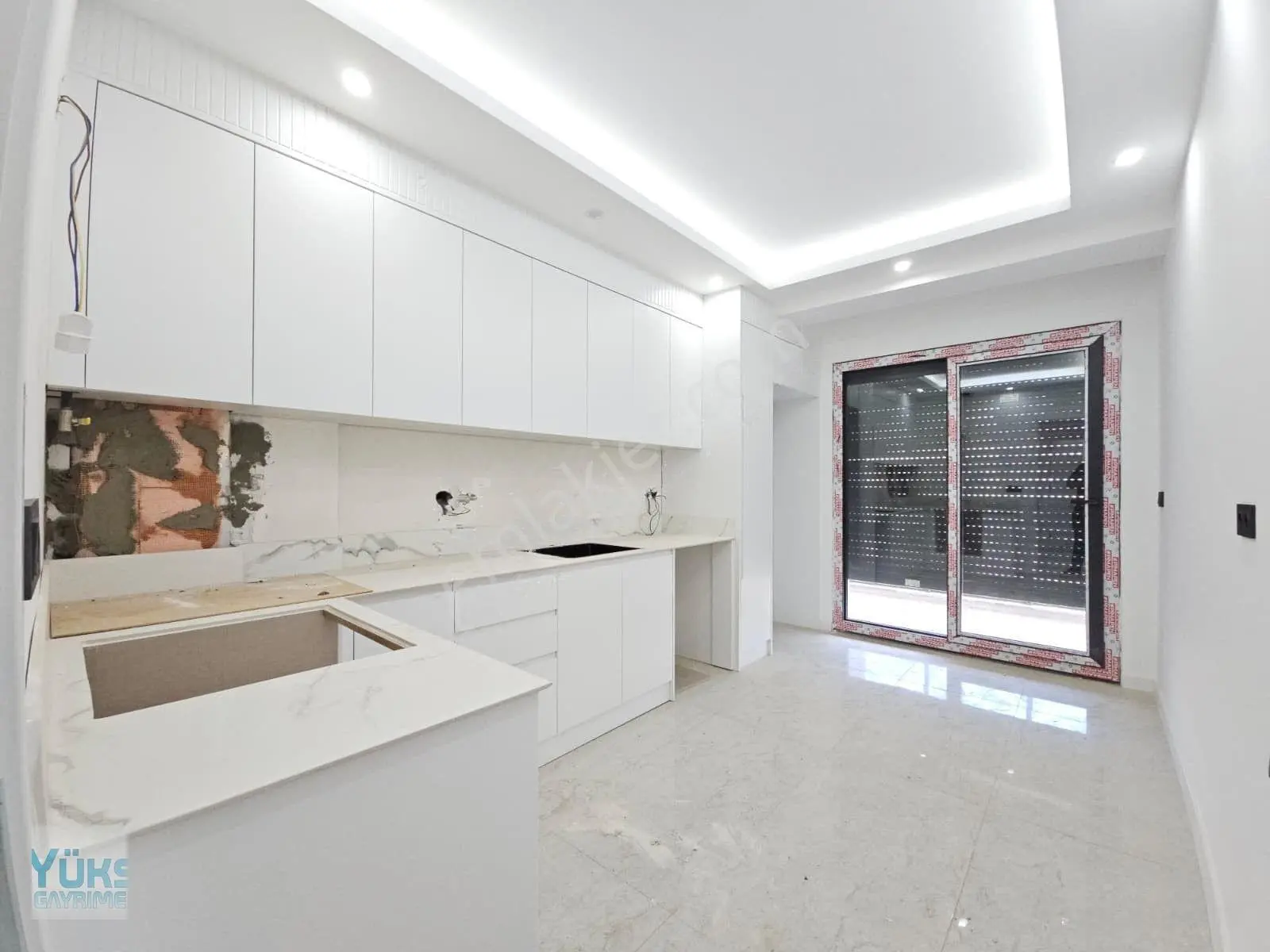 Denizli Yenişafak Mahallesinde Havuzlu Site İçinde 2+1 120 M2 Panjurlu Lüks Satılık Arakat Daireler — fotoğraf 15