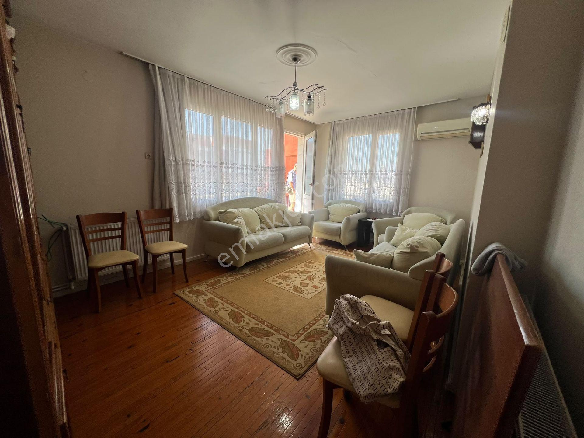 Acil Konak Zeytinlik Mahde 2+1 100m2 D.gazlı Ayrı Mutfak Ferah Daire — fotoğraf 8
