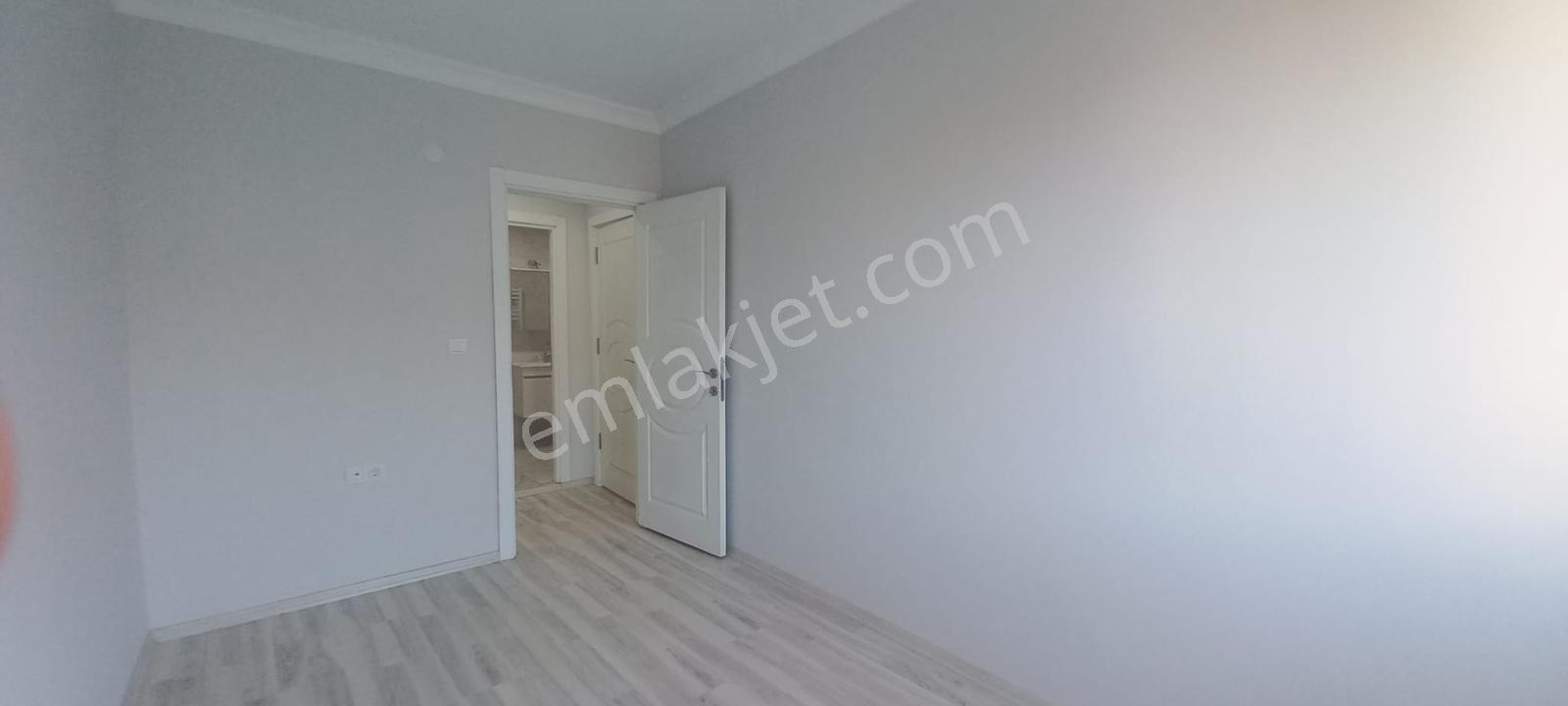 Bağcılar Merkez Mahallesi Yeni Binada 4+1 Sıfır Dubleks Satılık — fotoğraf 14