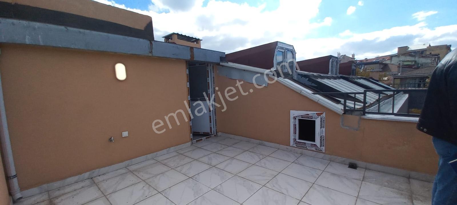 Bağcılar Merkez Mahallesi Yeni Binada 4+1 Sıfır Dubleks Satılık — fotoğraf 23