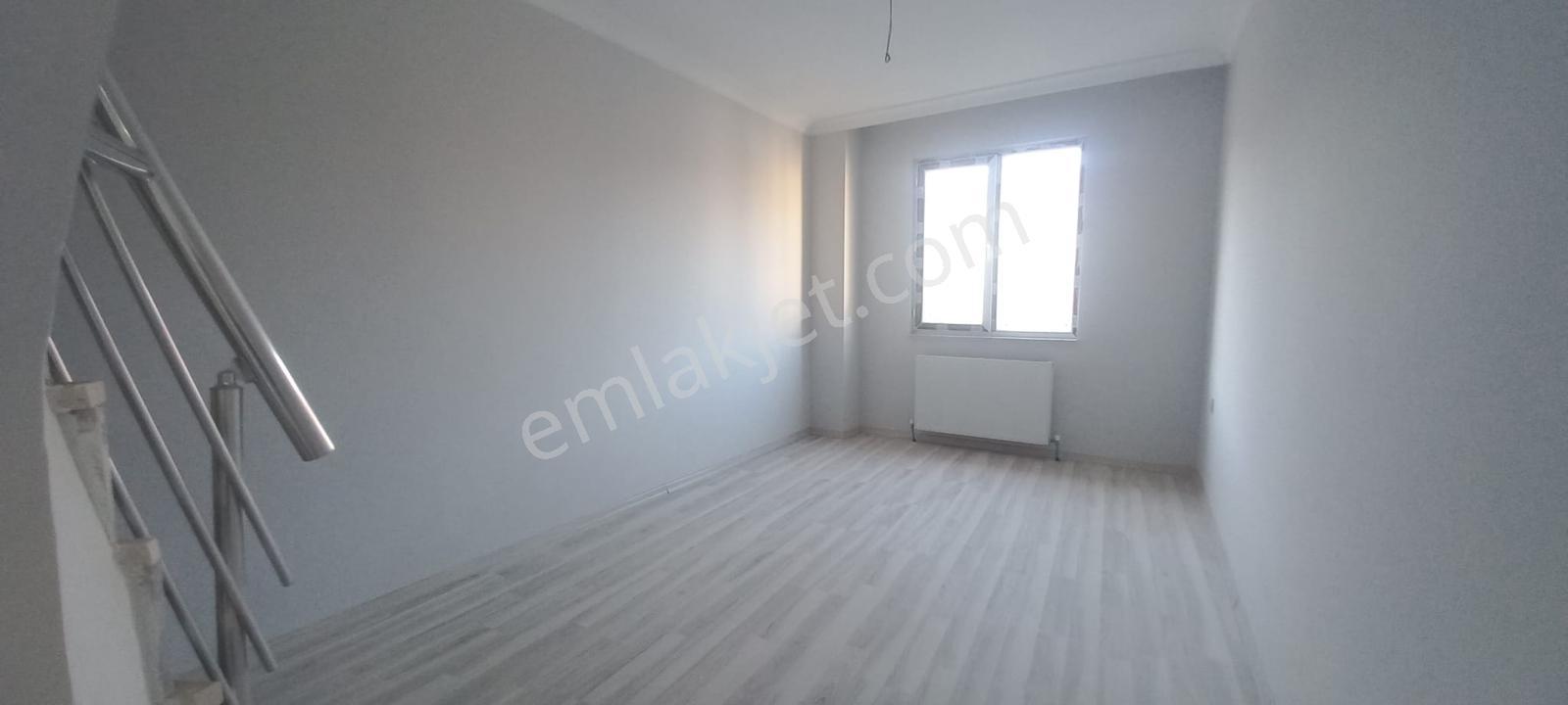 Bağcılar Merkez Mahallesi Yeni Binada 4+1 Sıfır Dubleks Satılık — fotoğraf 26