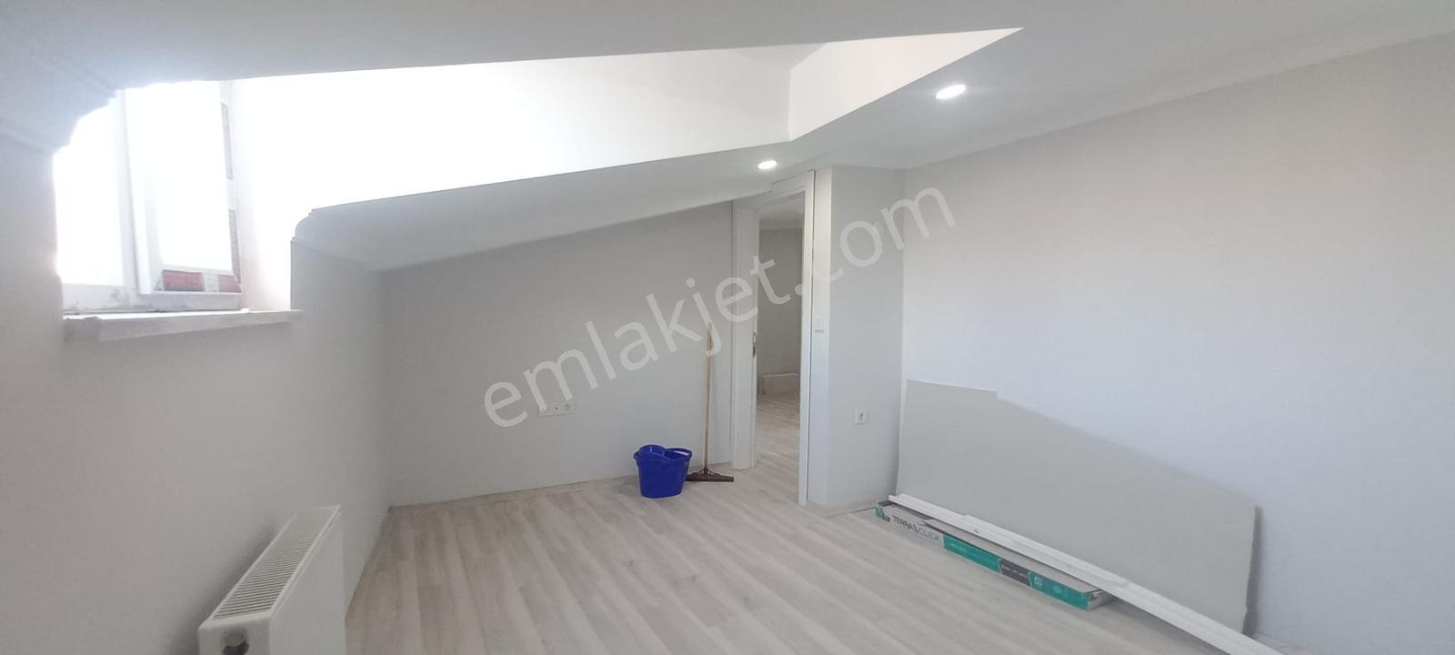 Bağcılar Merkez Mahallesi Yeni Binada 4+1 Sıfır Dubleks Satılık — fotoğraf 32