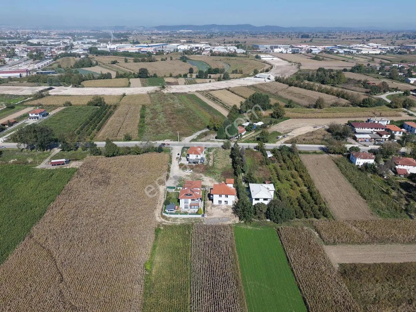 Söğüt Caddesinde Satılık 700 M2 Arsa — fotoğraf 19