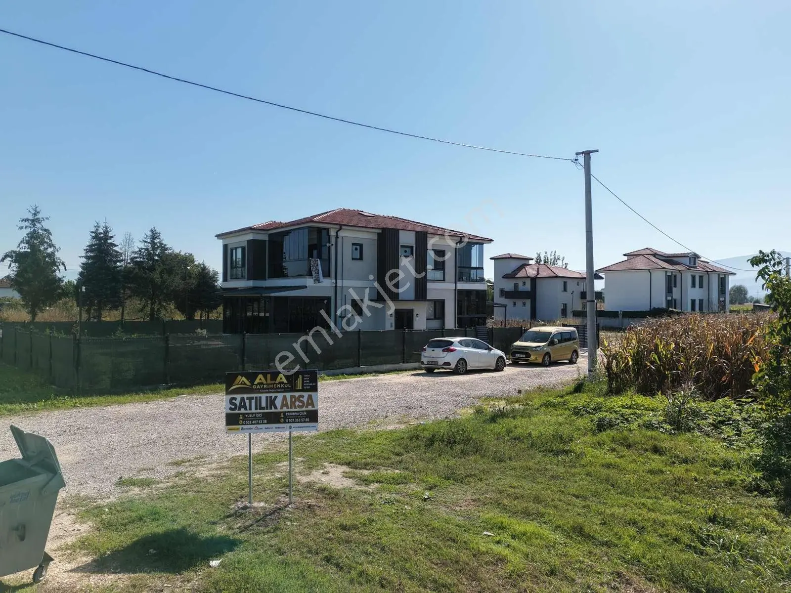 Söğüt Caddesinde Satılık 700 M2 Arsa — fotoğraf 20