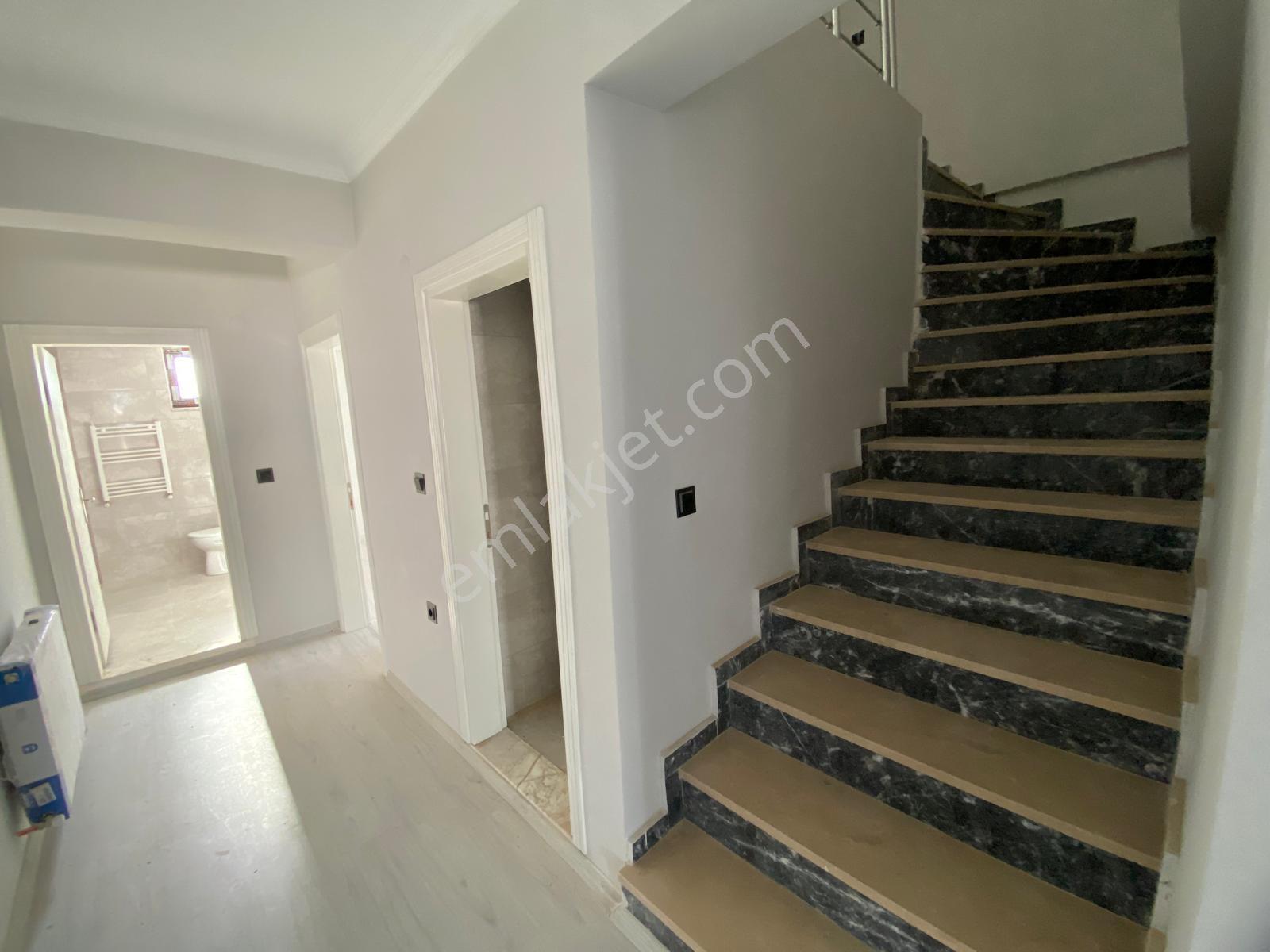 Mabel'den Çınarlık Mahallesinde Doğa Manzaralı Dubleks Daire — fotoğraf 13