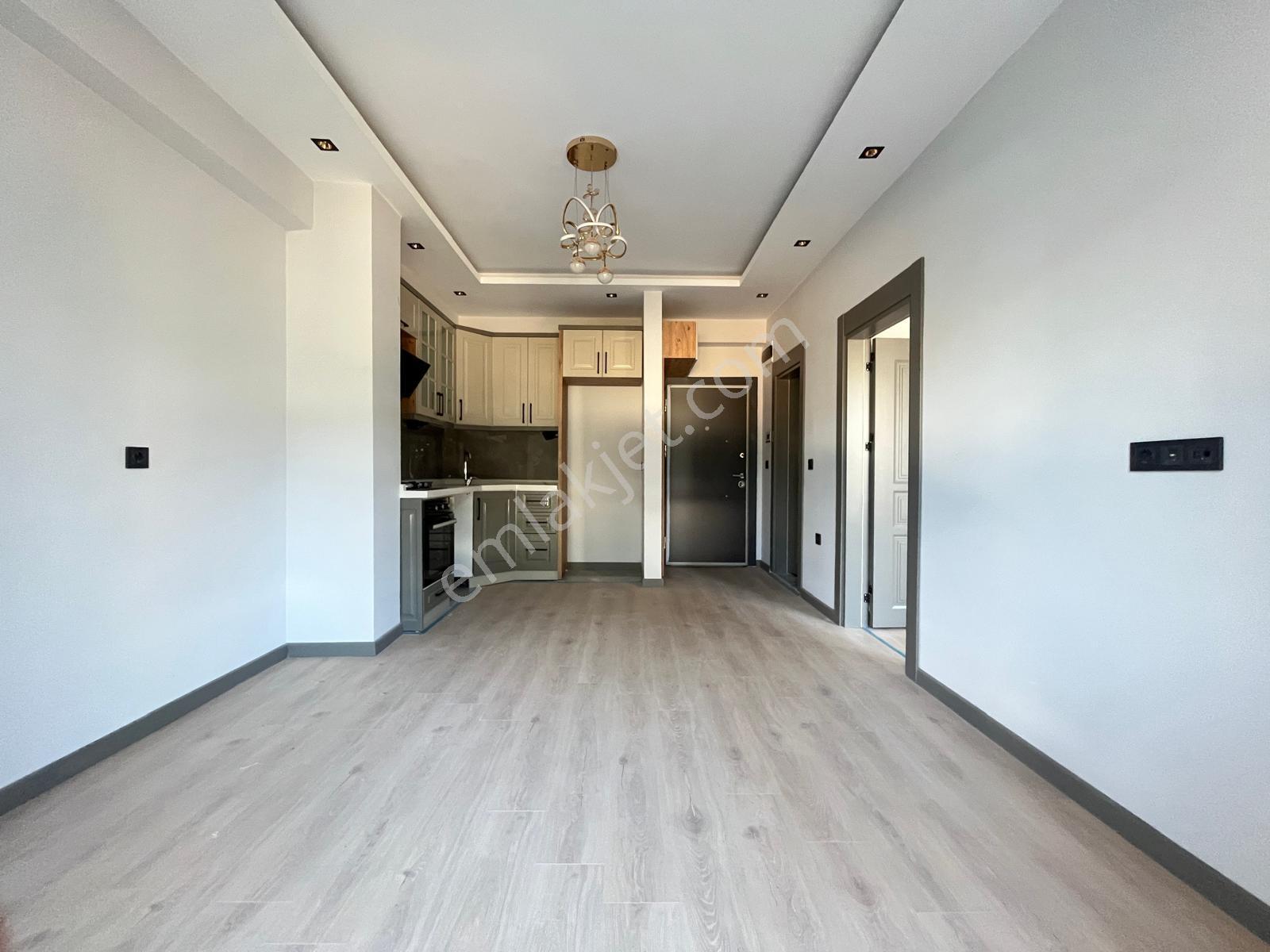Gürsoydan Kazdağlarının Eteklerinde Ön Cephe 1+1 Sıfır Daire — fotoğraf 6