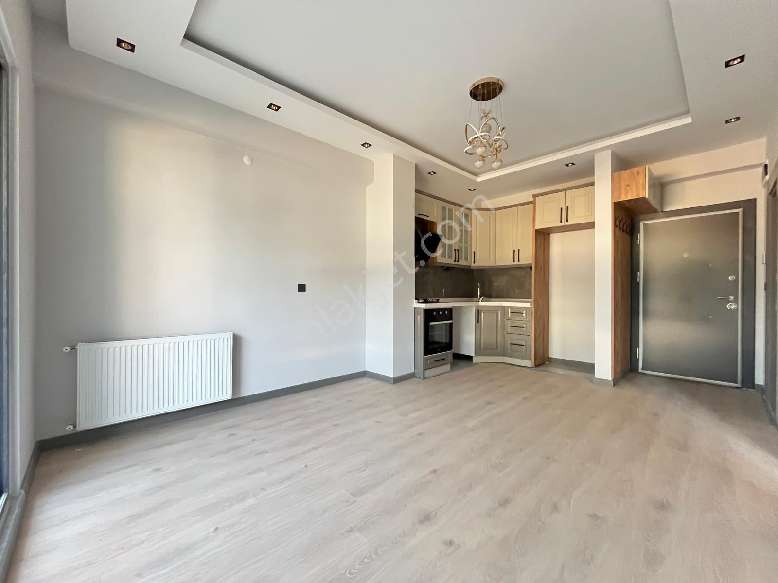 Gürsoydan Kazdağlarının Eteklerinde Ön Cephe 1+1 Sıfır Daire — fotoğraf 7