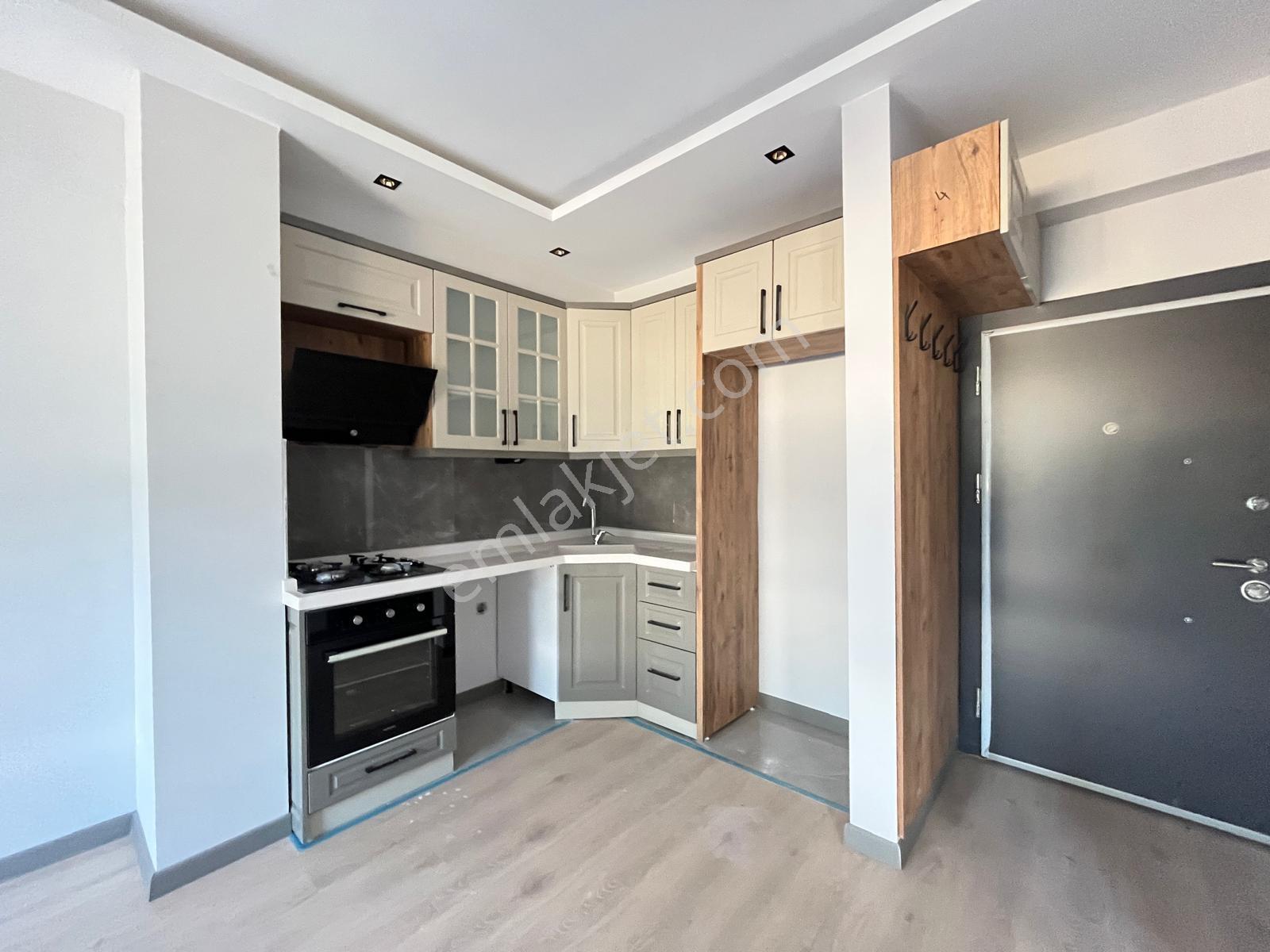 Gürsoydan Kazdağlarının Eteklerinde Ön Cephe 1+1 Sıfır Daire — fotoğraf 14