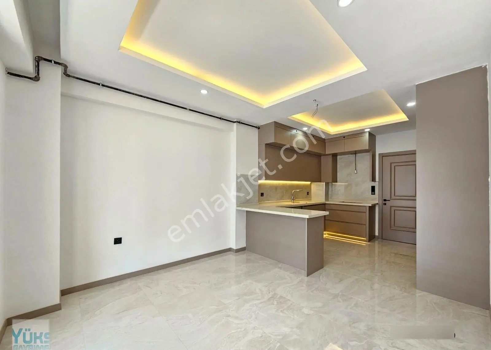 Denizli Karahasanlı Da Eşsiz 3.5+1 190 M2 Havuzlu Sitede Lüks Konsept Pres Fırsat Daire — fotoğraf 12