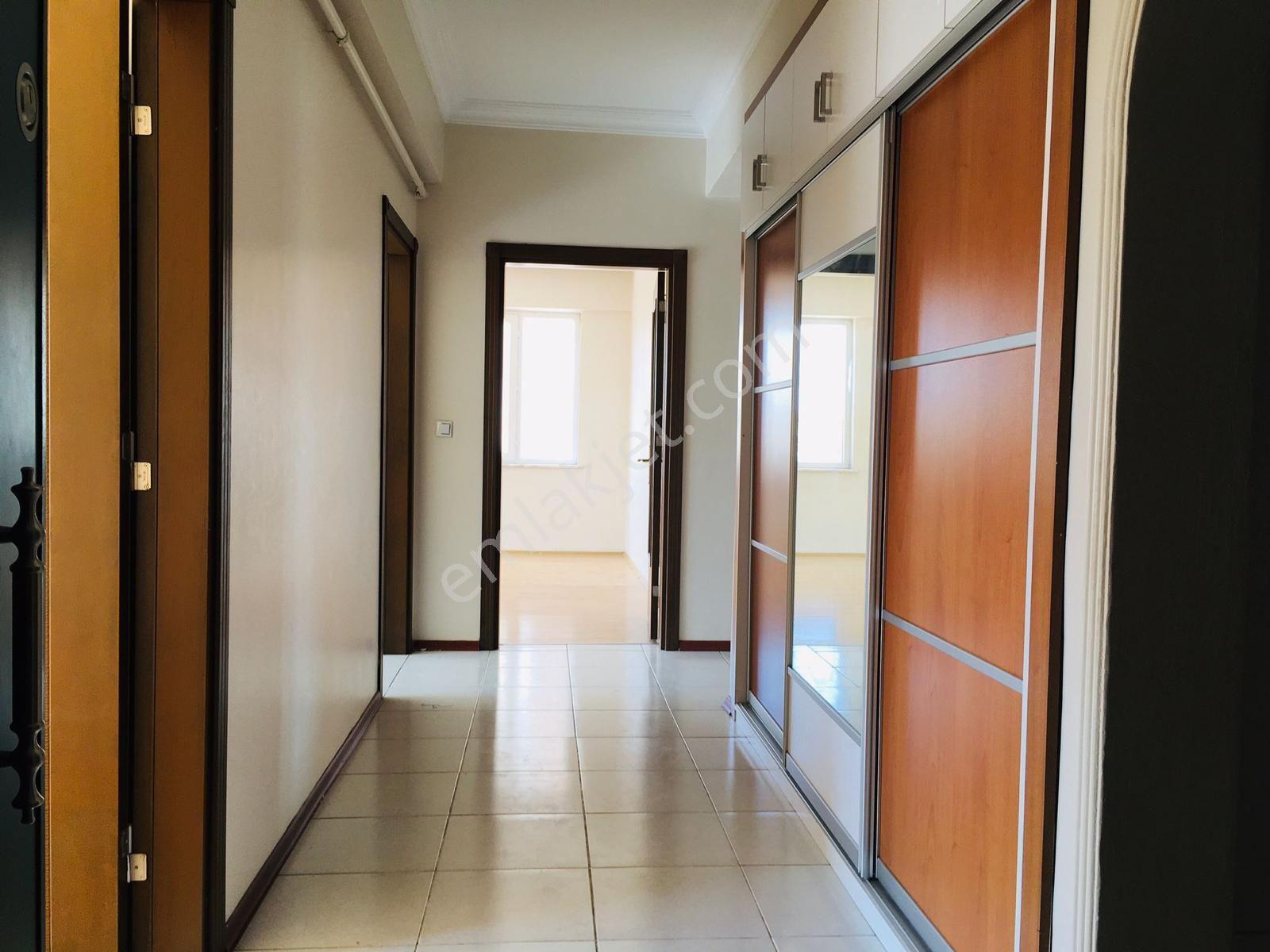 Pirebi Mahallesi'nde Metehan Konutlarında Hesaplı Arakat Daire — fotoğraf 13