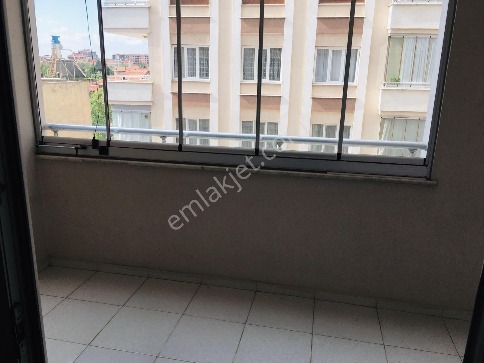 Pirebi Mahallesi'nde Metehan Konutlarında Hesaplı Arakat Daire — fotoğraf 17