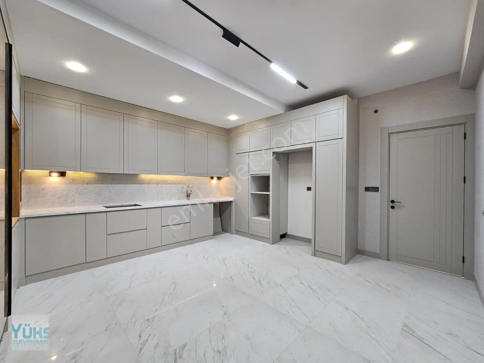 Denizli Yenişafak Ta 3+1 200 M2 Havuzlu Sitede Satılık Ultra Lüks Daireler — fotoğraf 16