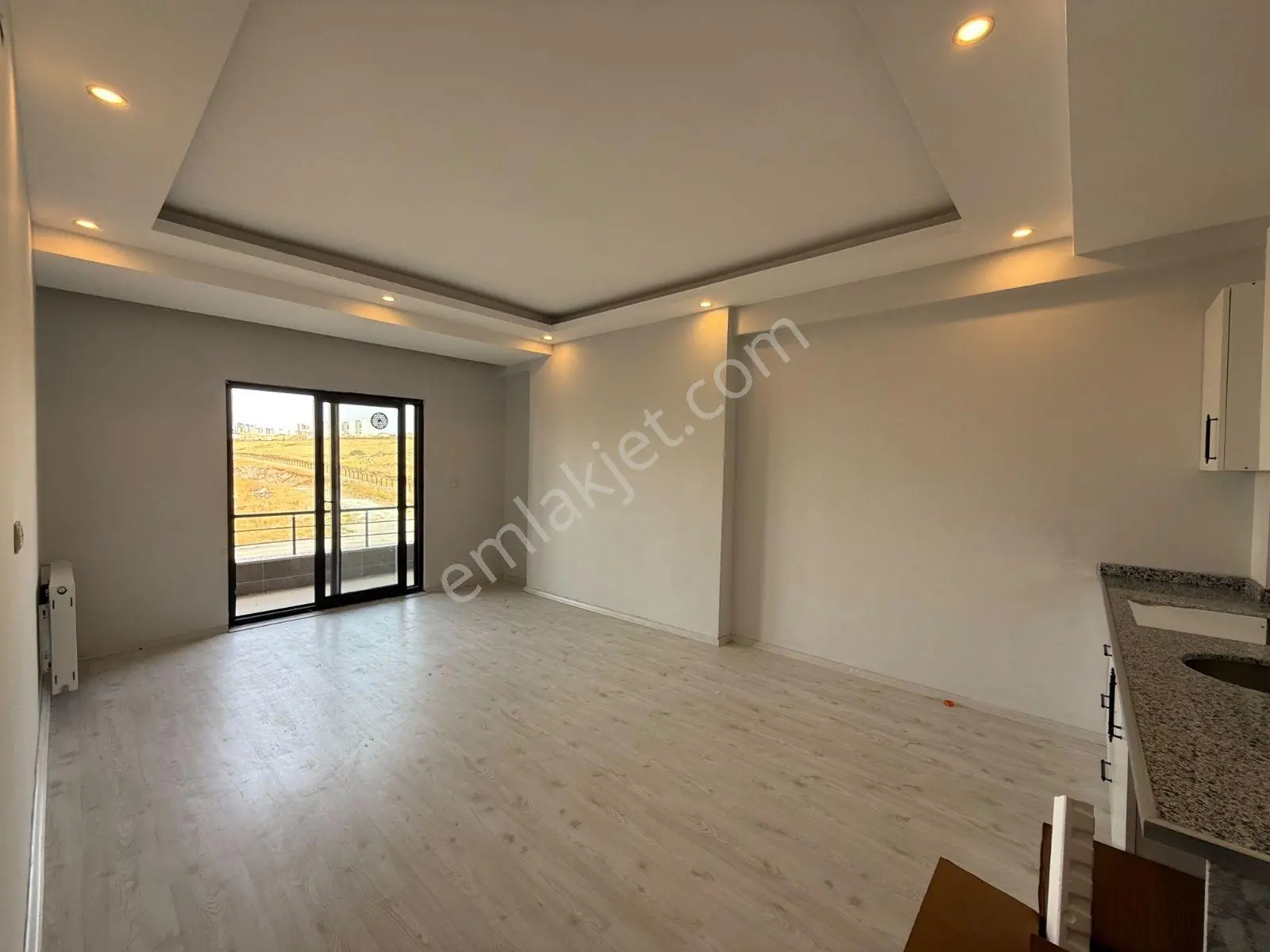 Ataşehir Girişinde Otel Konseptinde Satılık 1+1 Fırsat Daire! — fotoğraf 8