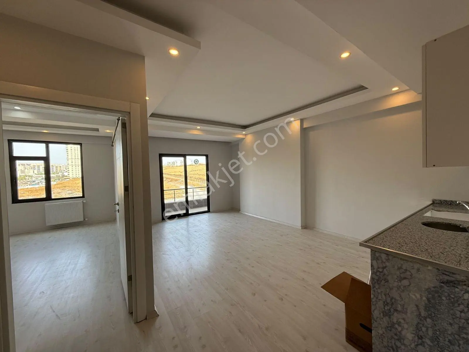 Ataşehir Girişinde Otel Konseptinde Satılık 1+1 Fırsat Daire! — fotoğraf 14