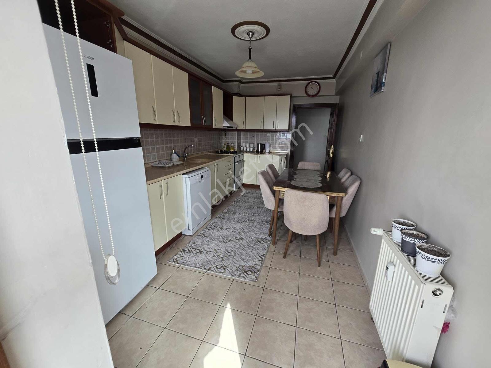 Saray Emlak'tan Satılık Niğde Aşağıkayabaşı Mah. 3+1 Geniş Daire — fotoğraf 8