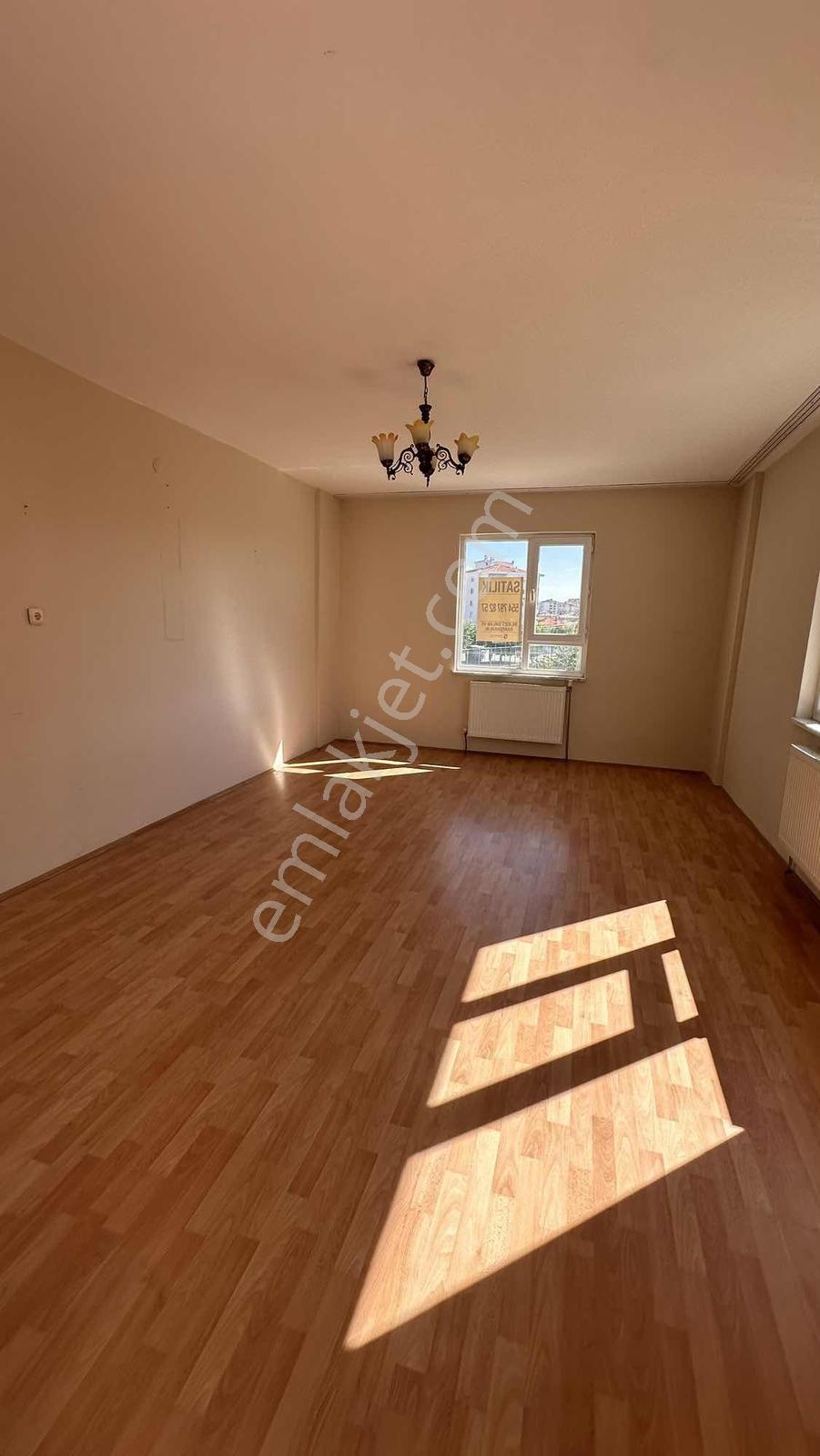Piri Reis Mah .mevlana Sitesi .satılık. 3+1 Daire — fotoğraf 3