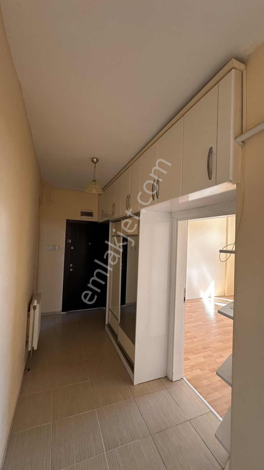 Piri Reis Mah .mevlana Sitesi .satılık. 3+1 Daire — fotoğraf 13