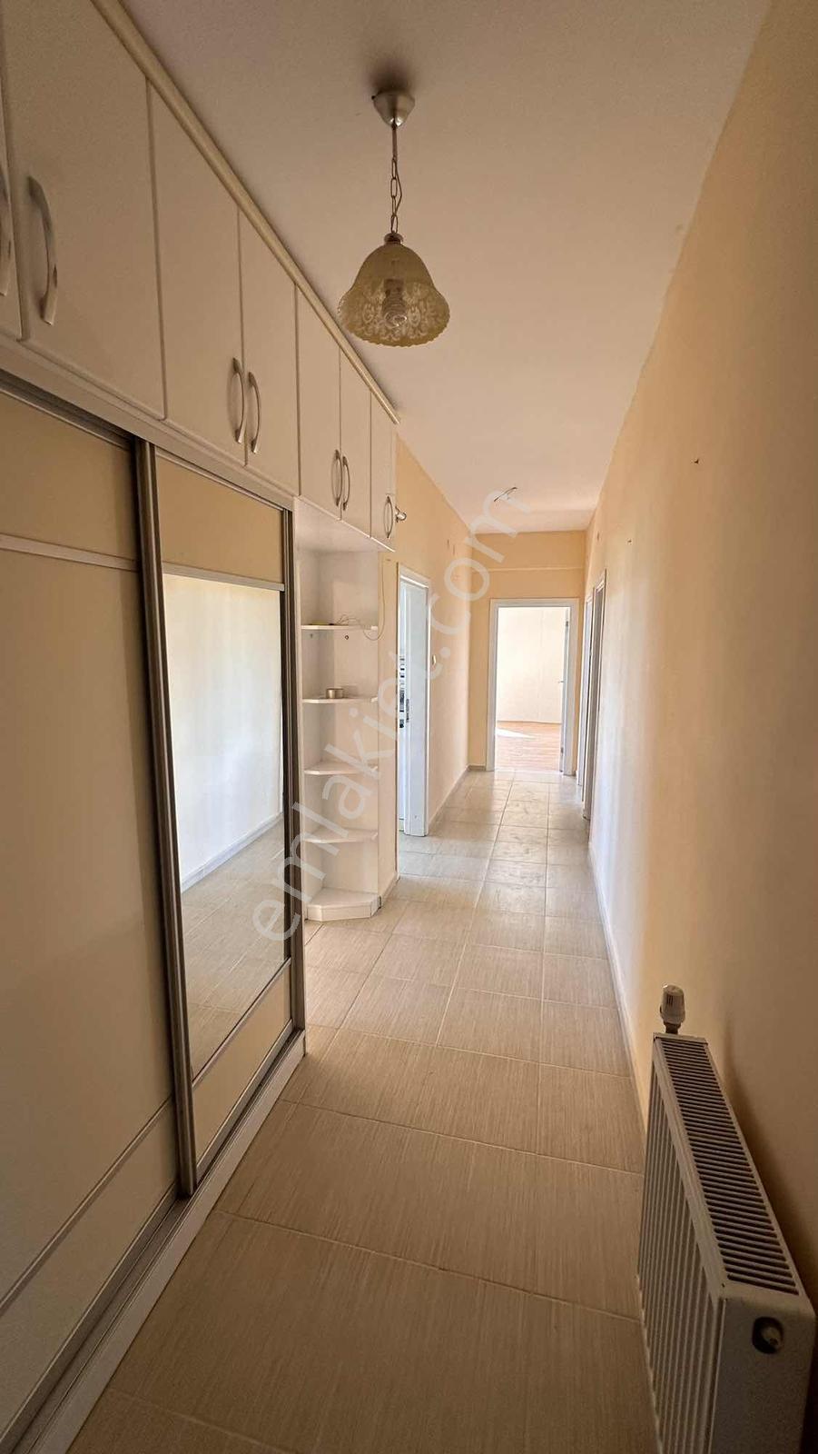 Piri Reis Mah .mevlana Sitesi .satılık. 3+1 Daire — fotoğraf 14