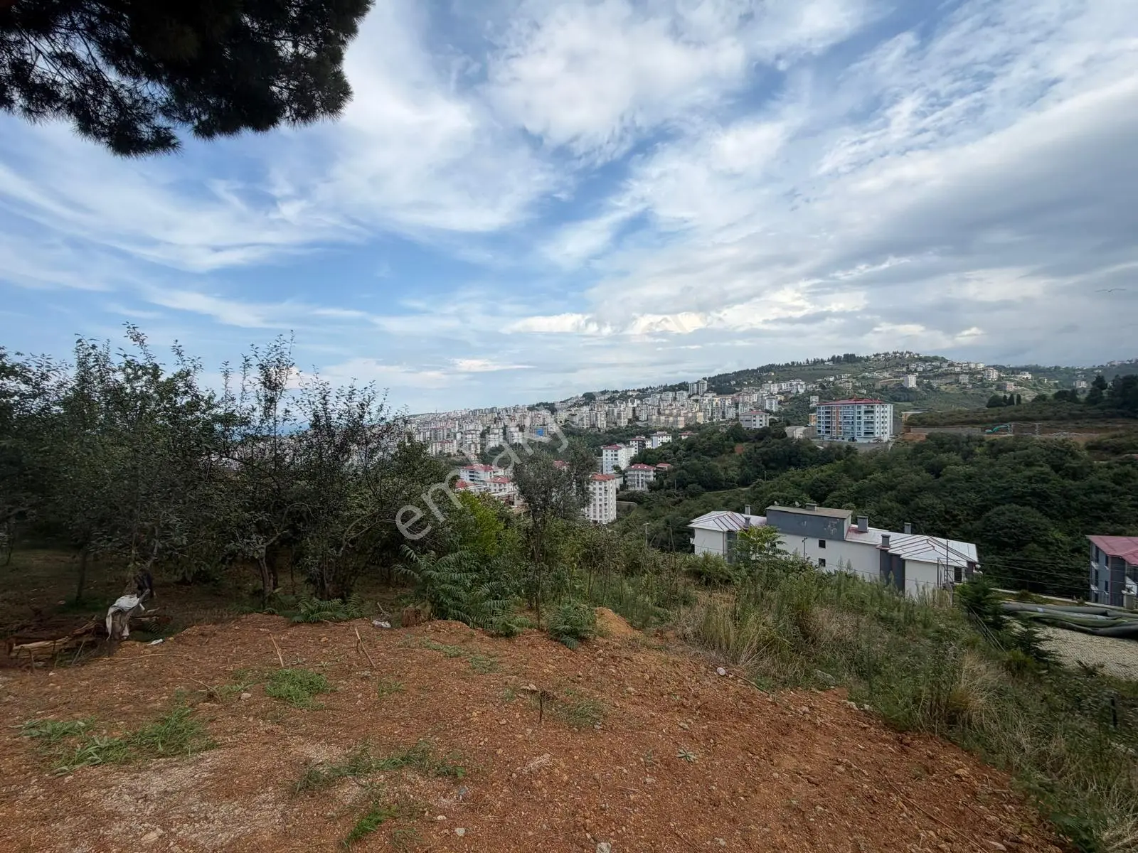 Karşıyaka Da Satılık Arsa Deniz Ve Doğa Manzaralı — fotoğraf 2