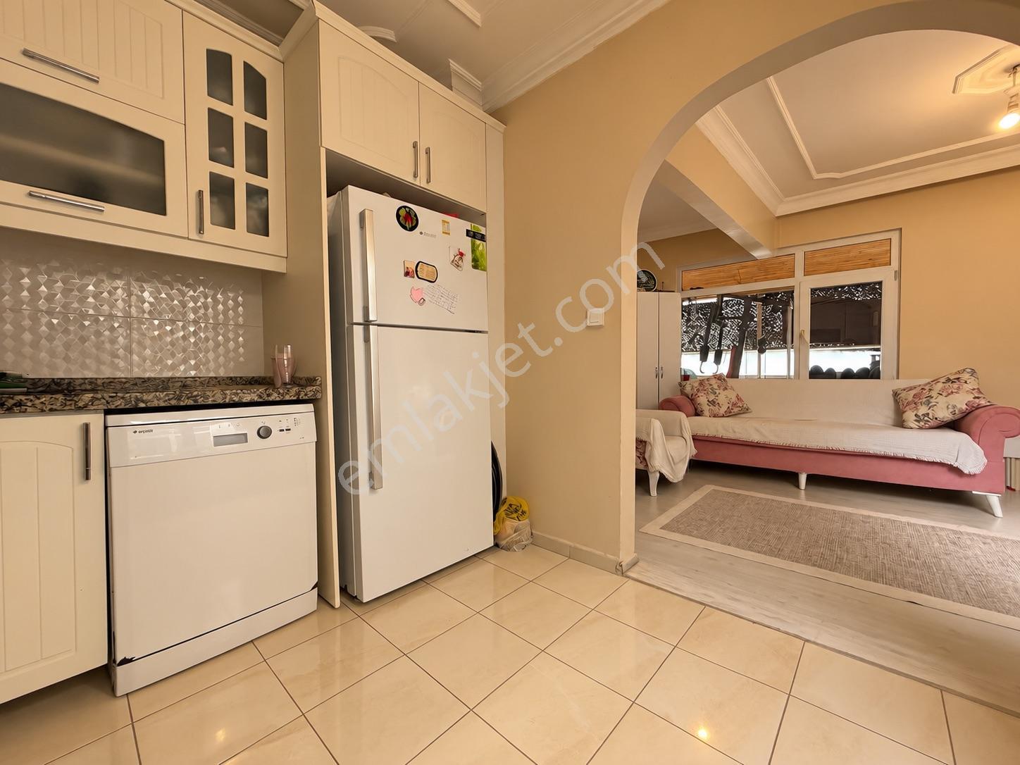 Fatih Derviş Ali’de-geniş Teras Kullanımlı-haliç Manzaralı 170 M2 3+1 — fotoğraf 21
