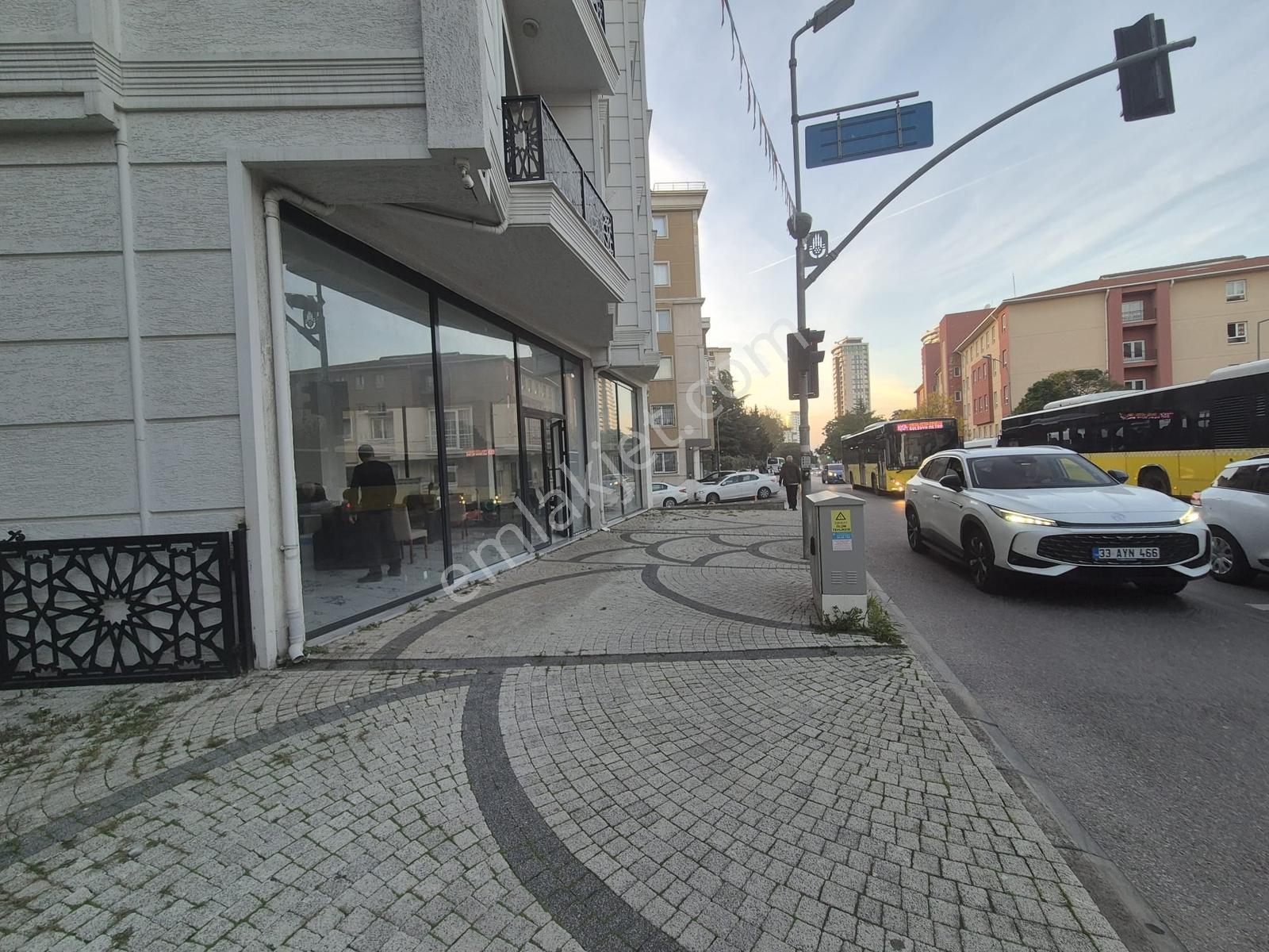 Kartal Petroliş Mah. Tecerdağı Cd. Cephe Satılık Komple Bina — fotoğraf 6