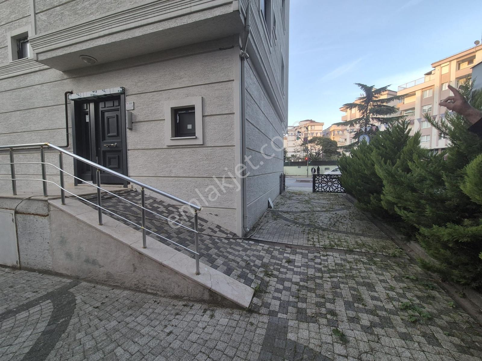 Kartal Petroliş Mah. Tecerdağı Cd. Cephe Satılık Komple Bina — fotoğraf 8