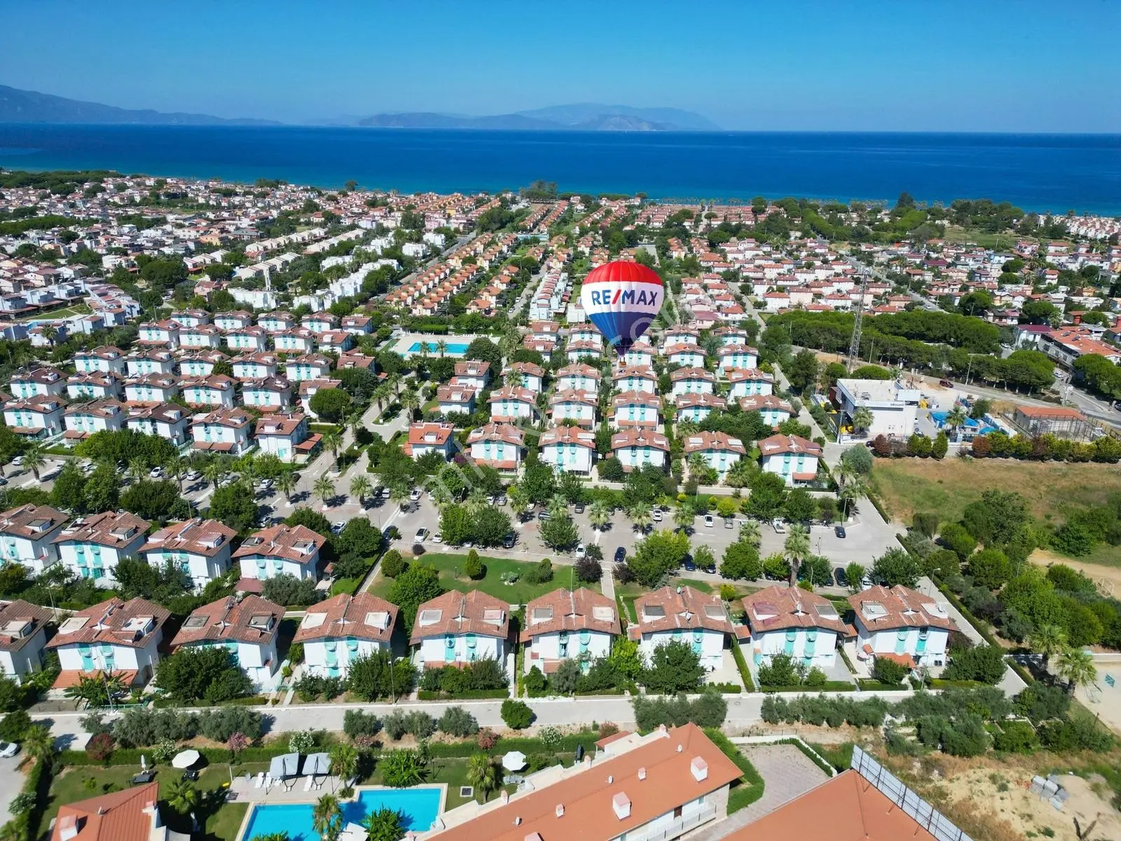 Davutlar Sahili Derenalp Sitesinde Satılık Yazlık! — fotoğraf 3
