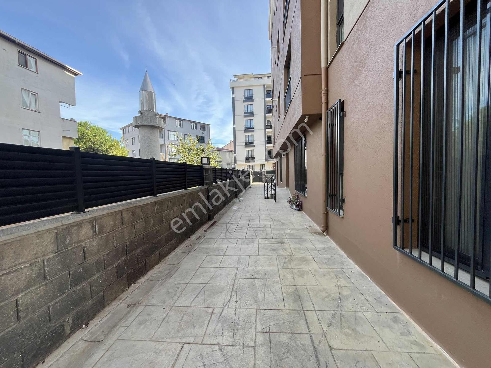 Sultanbeyli Orhangazi Mahallesinde Satılık 2+1 Daire — fotoğraf 4