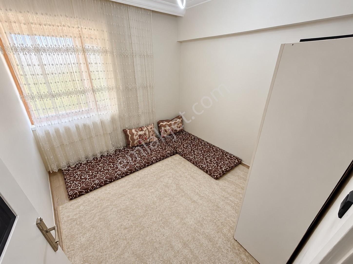 Metro Cadde Yakını Kat Konumunda 18.000 Tl Kiracılı Fırsat Daire — fotoğraf 7