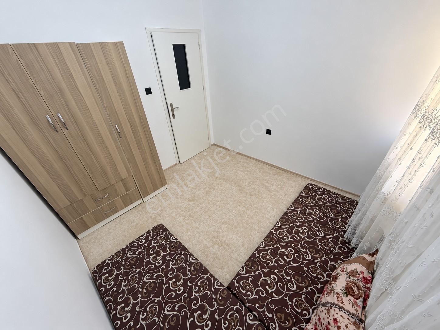 Metro Cadde Yakını Kat Konumunda 18.000 Tl Kiracılı Fırsat Daire — fotoğraf 8