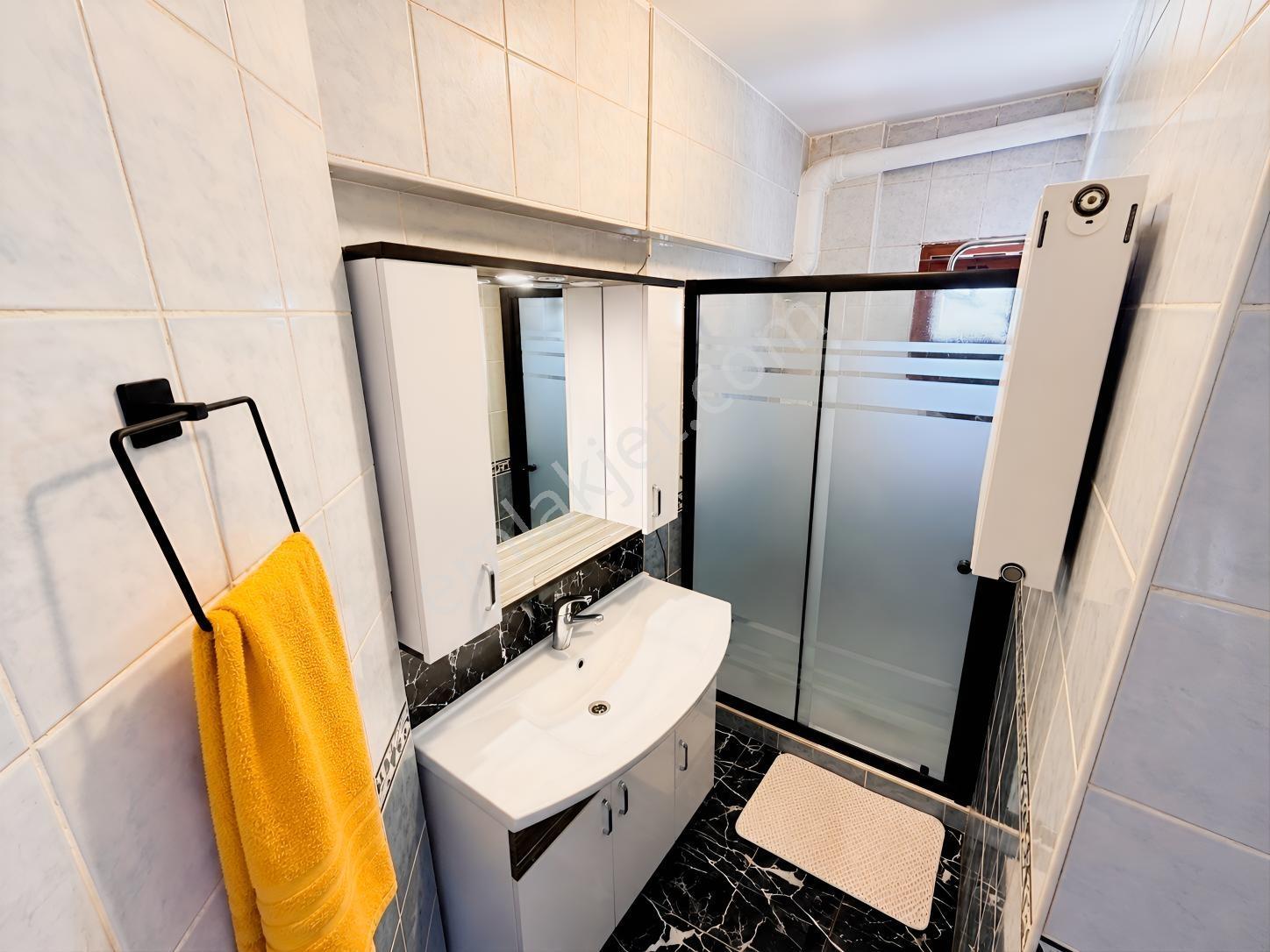 Metro Cadde Yakını Kat Konumunda 18.000 Tl Kiracılı Fırsat Daire — fotoğraf 14
