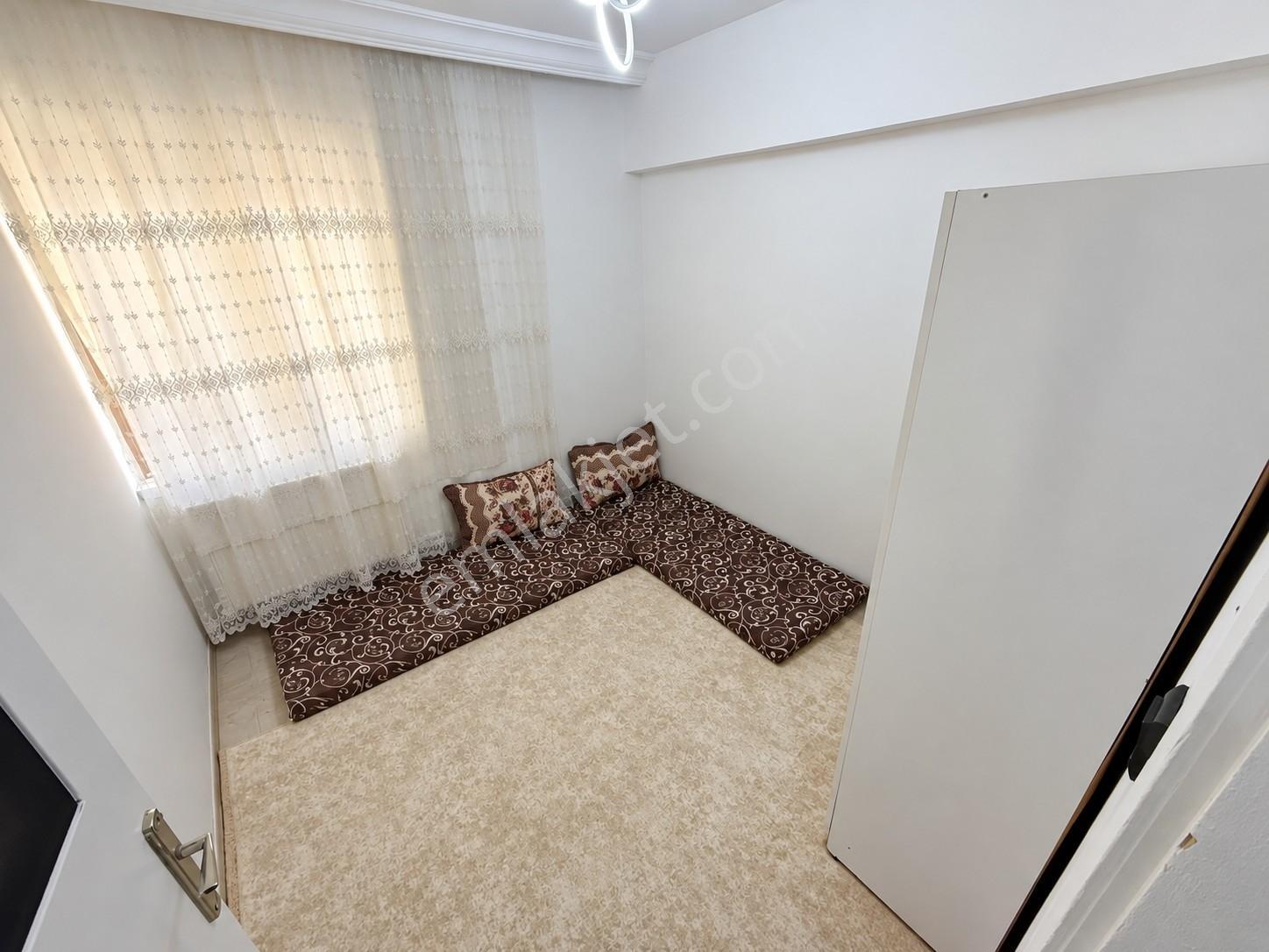 Metro Cadde Yakını Kat Konumunda 18.000 Tl Kiracılı Fırsat Daire — fotoğraf 17