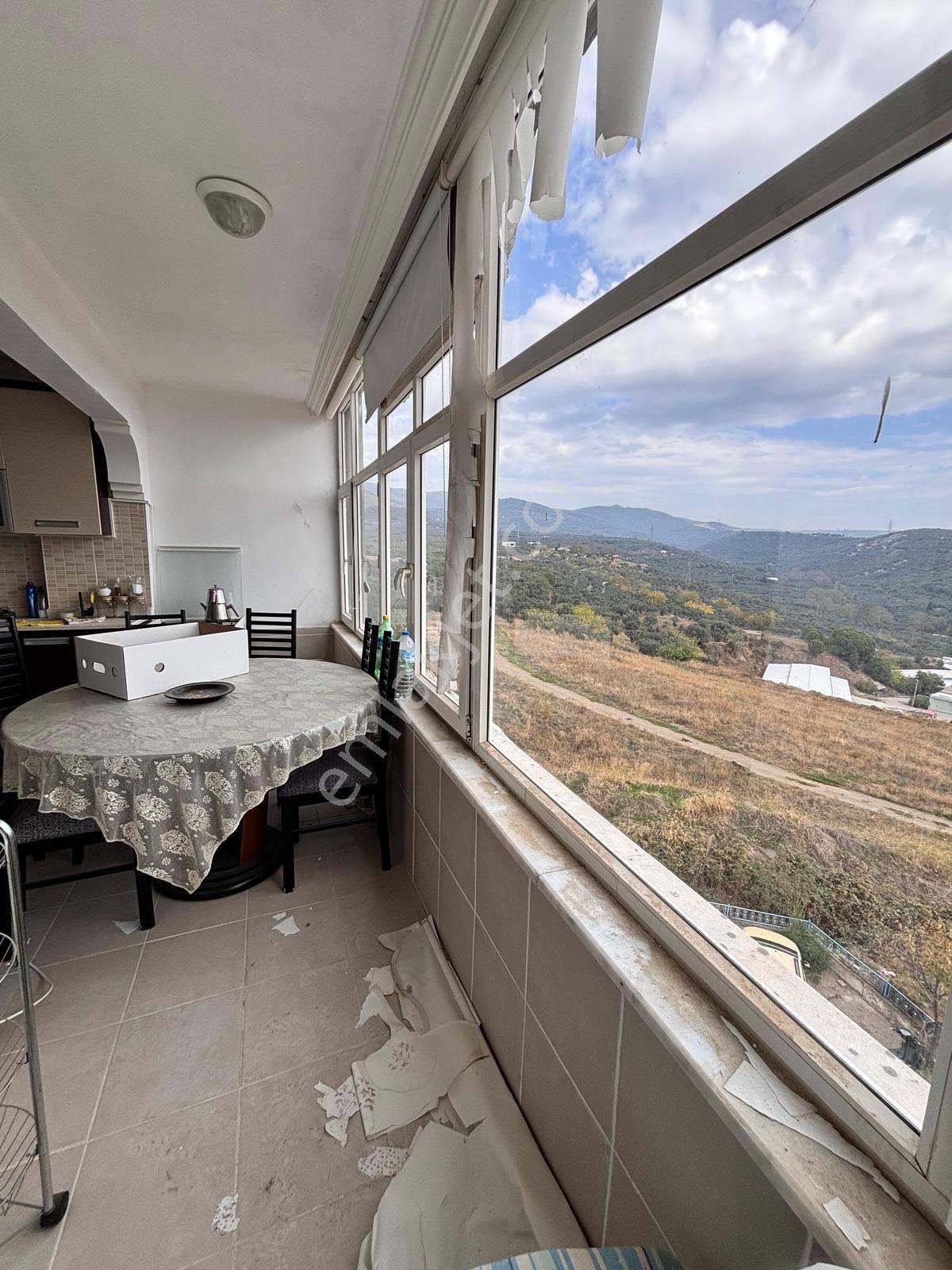 Pozitif Emlak'tan Erdek Ve Kapıdağ Manzaralı 2+1 Satılık Daire — fotoğraf 3