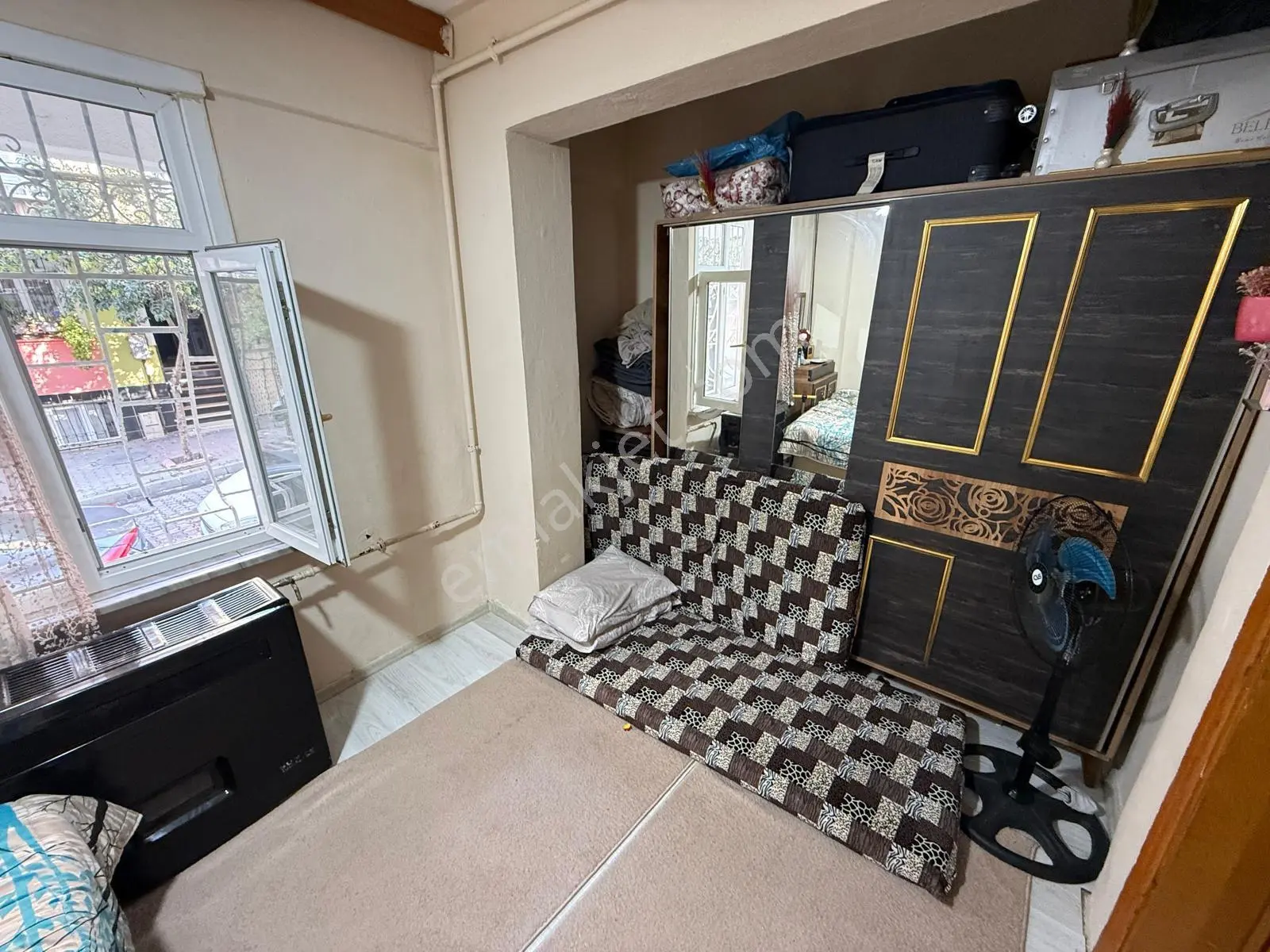 Satılık 1+1 Yüksek Giriş 10 M2 Hisseli Karakol Yanı Bakımlı — fotoğraf 12