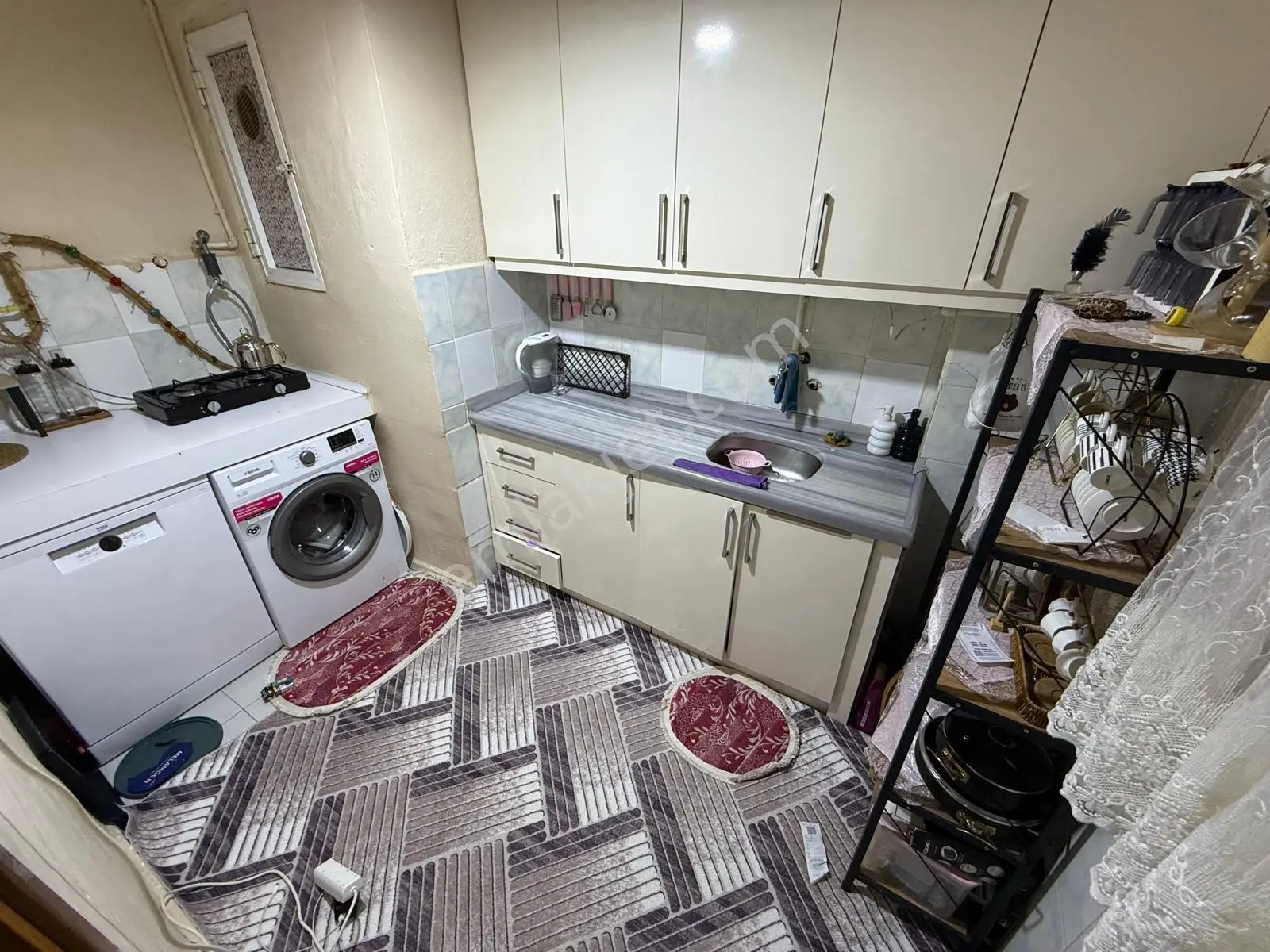 Satılık 1+1 Yüksek Giriş 10 M2 Hisseli Karakol Yanı Bakımlı — fotoğraf 18